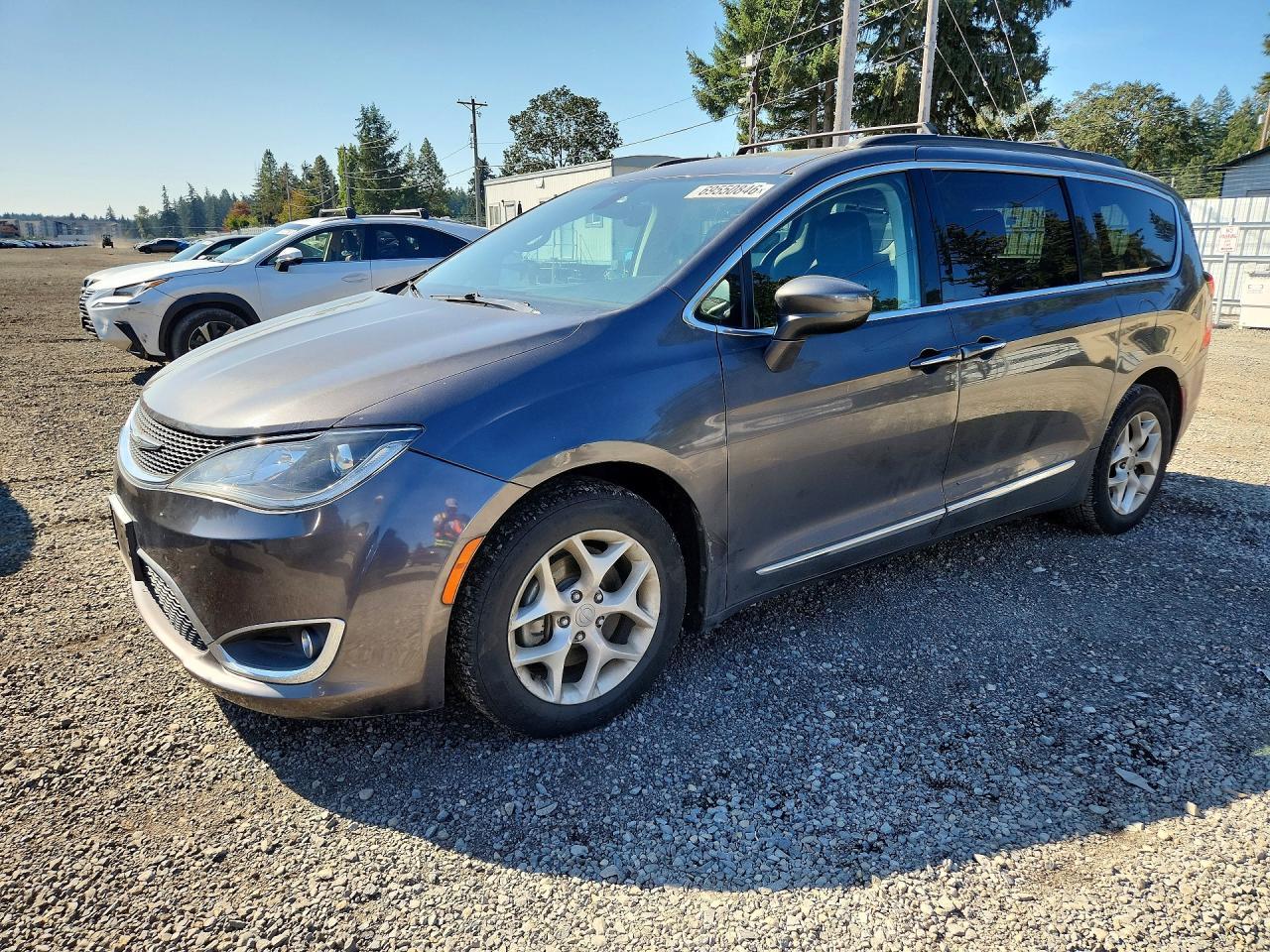 2017 Chrysler Pacifica, Touri...