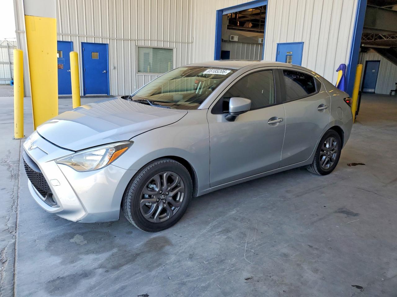 2020 Toyota Yaris, LE