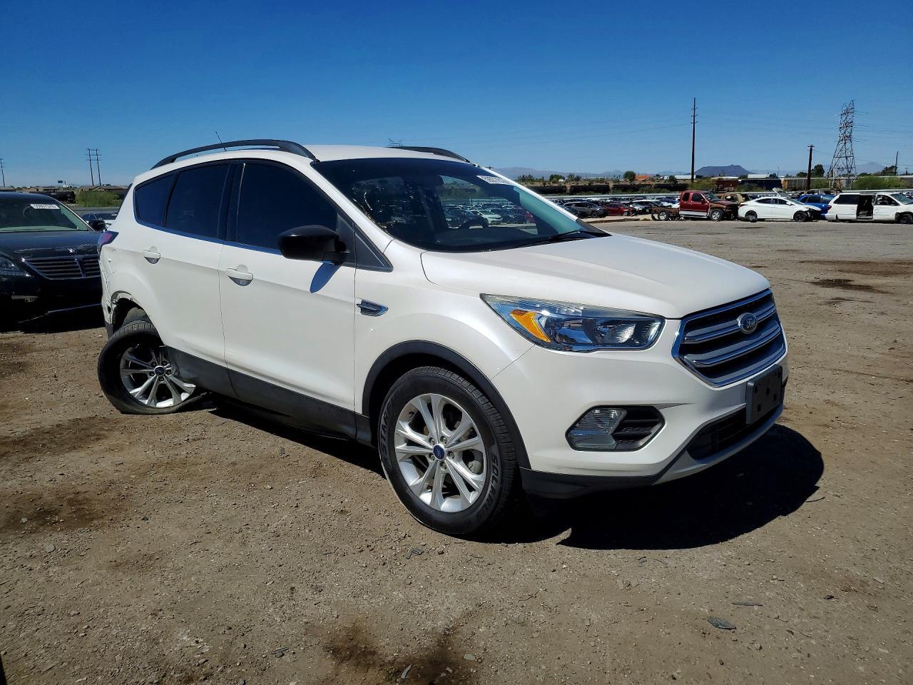 2018 Ford Escape, SE
