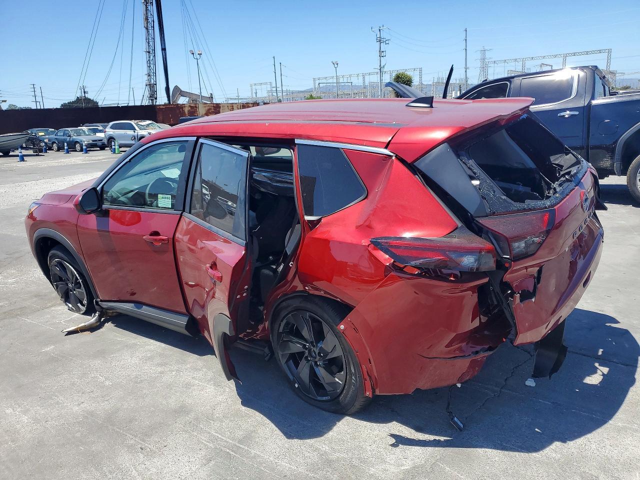 2026 Nissan Rogue, SV