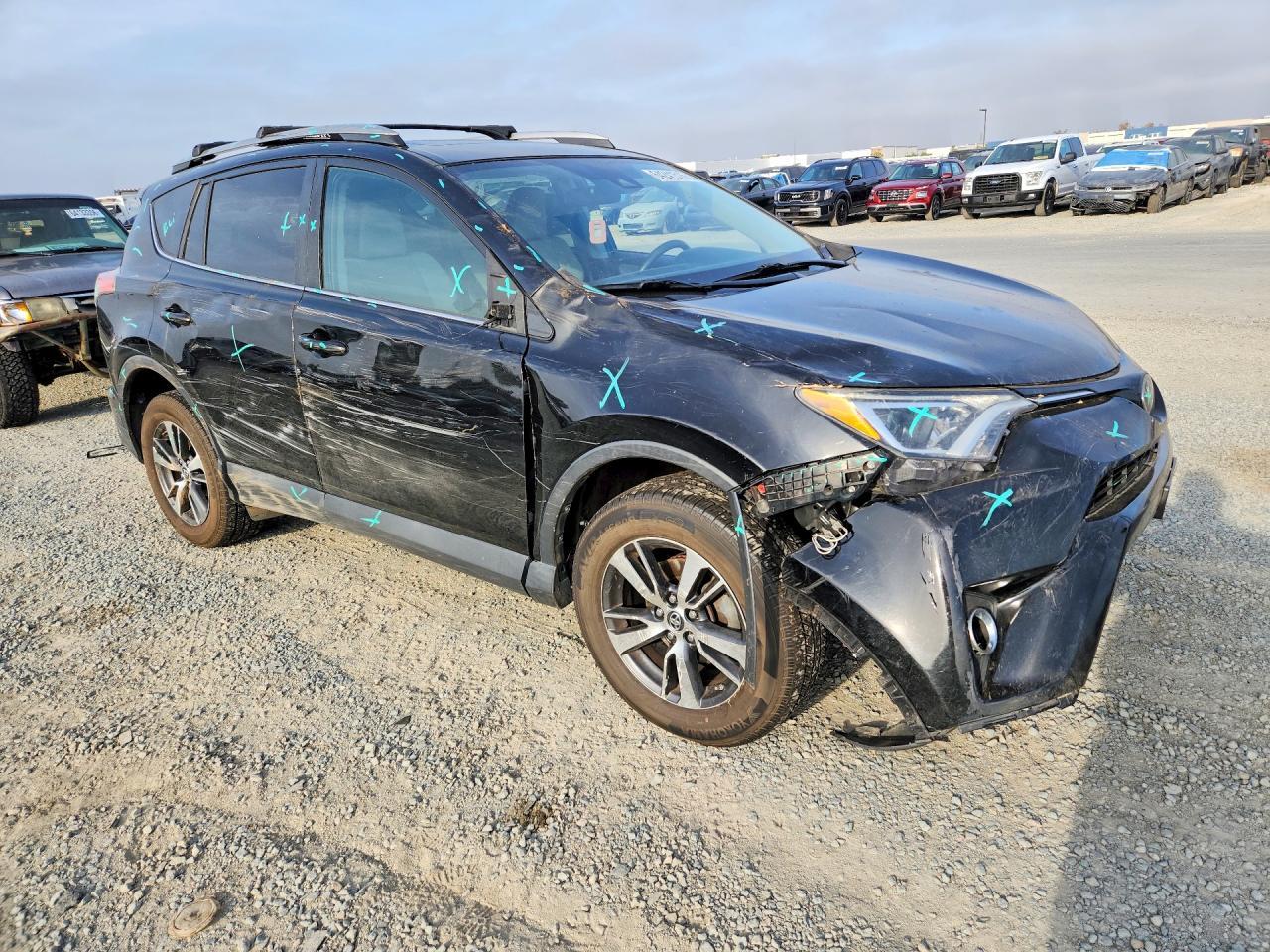 2017 Toyota RAV4, Xle