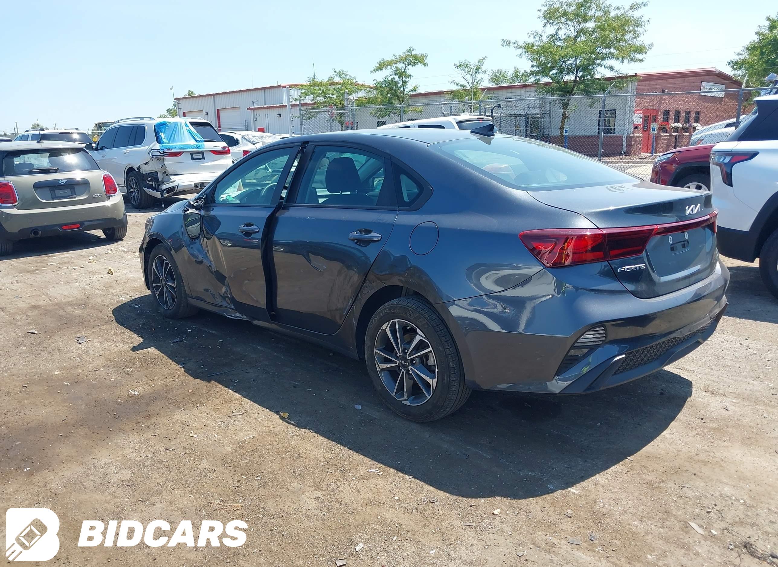 2024 KIA Forte, Lxs