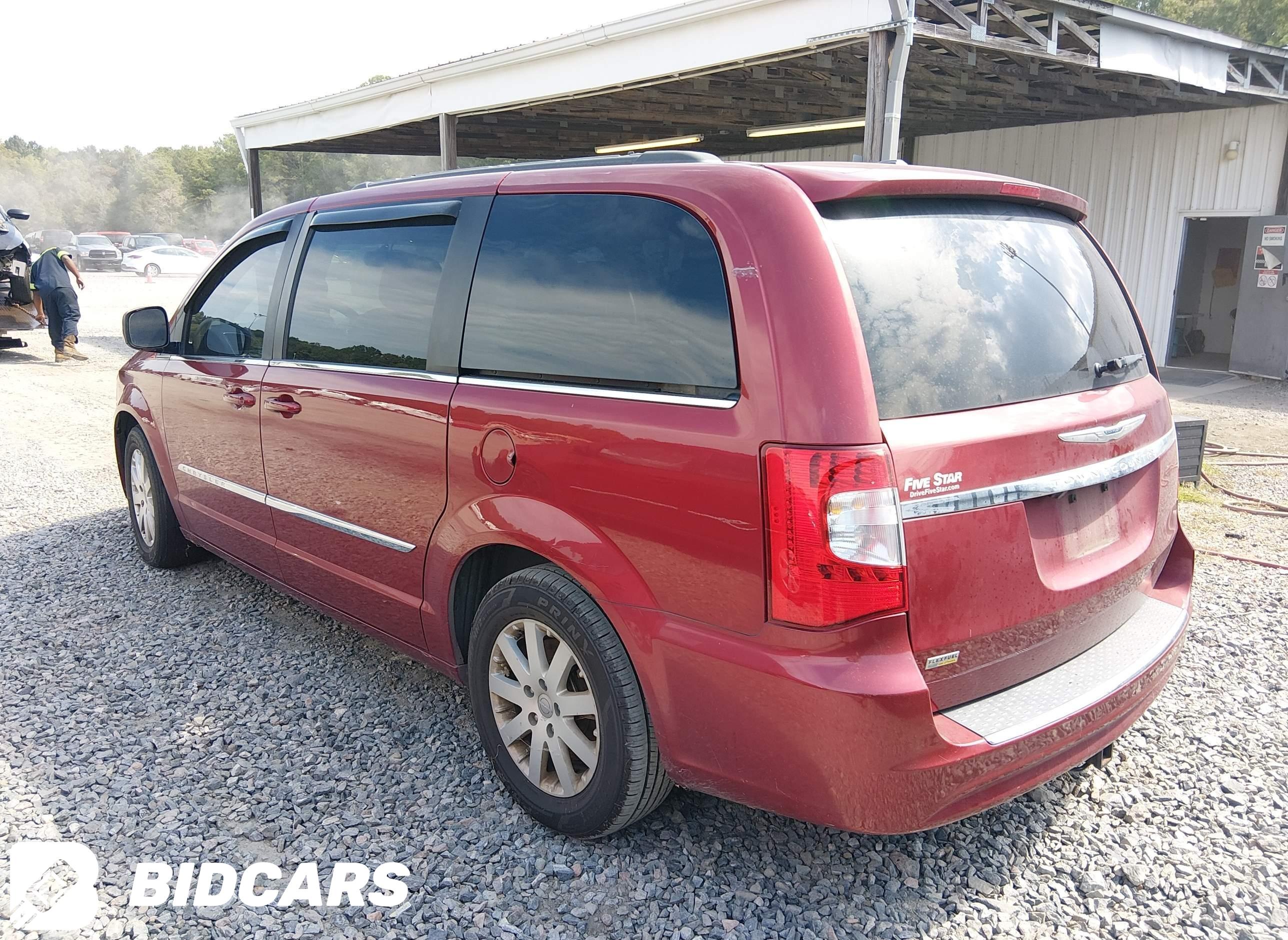 2016 Chrysler Town and Countr...