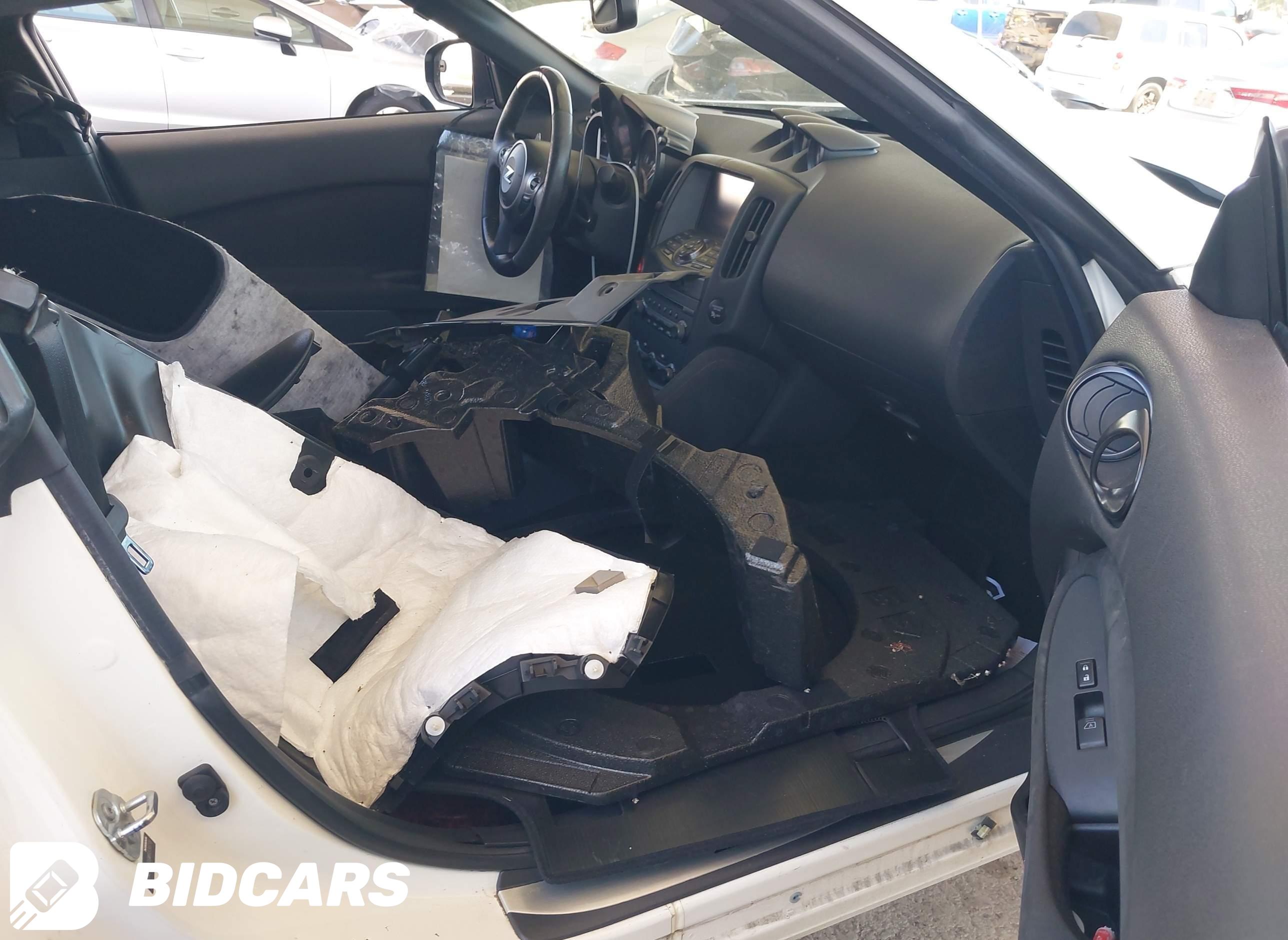 2016 Nissan 370Z, Nismo Tech