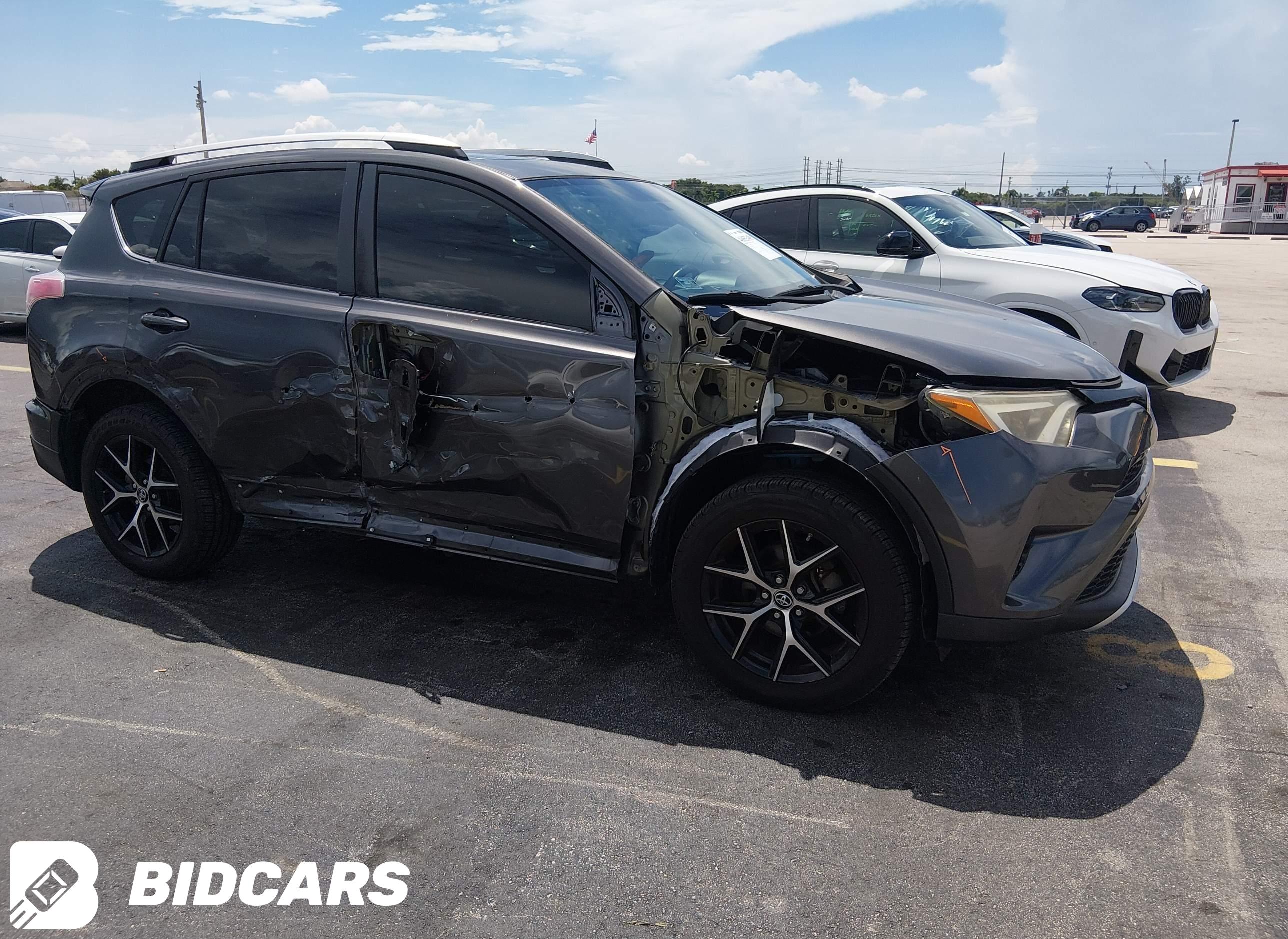 2016 Toyota RAV4, SE
