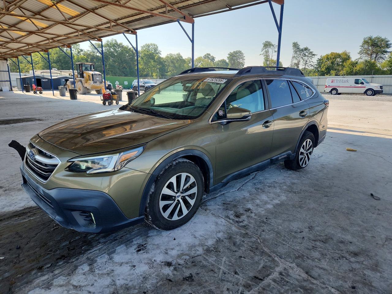 2020 Subaru Outback, Premium