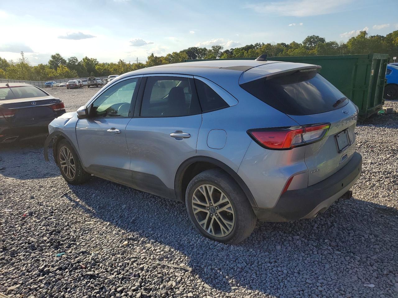 2022 Ford Escape, Sel