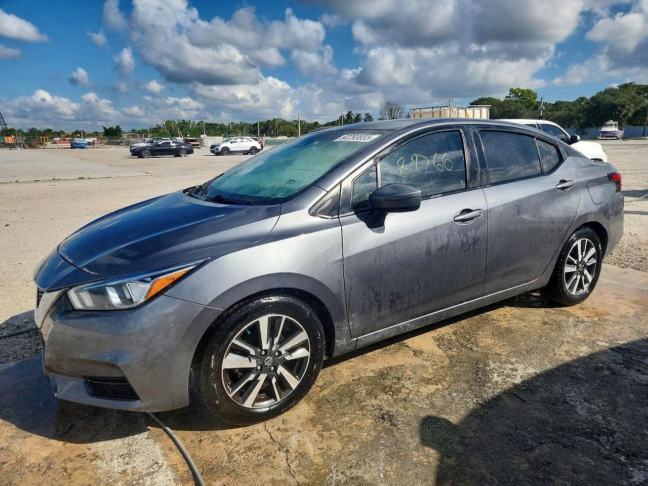 2021 Nissan Versa, SV