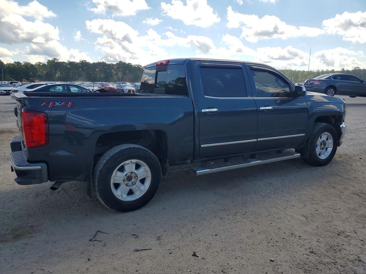 2018 Chevrolet Silverado, K15...
