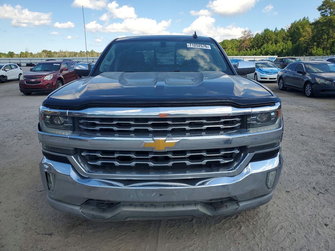 2018 Chevrolet Silverado, K15...
