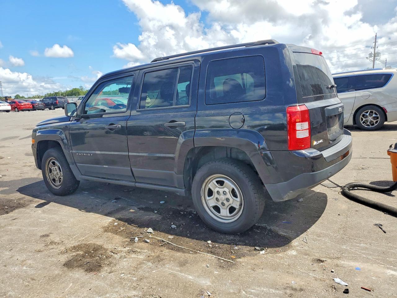 2016 Jeep Patriot, Sport