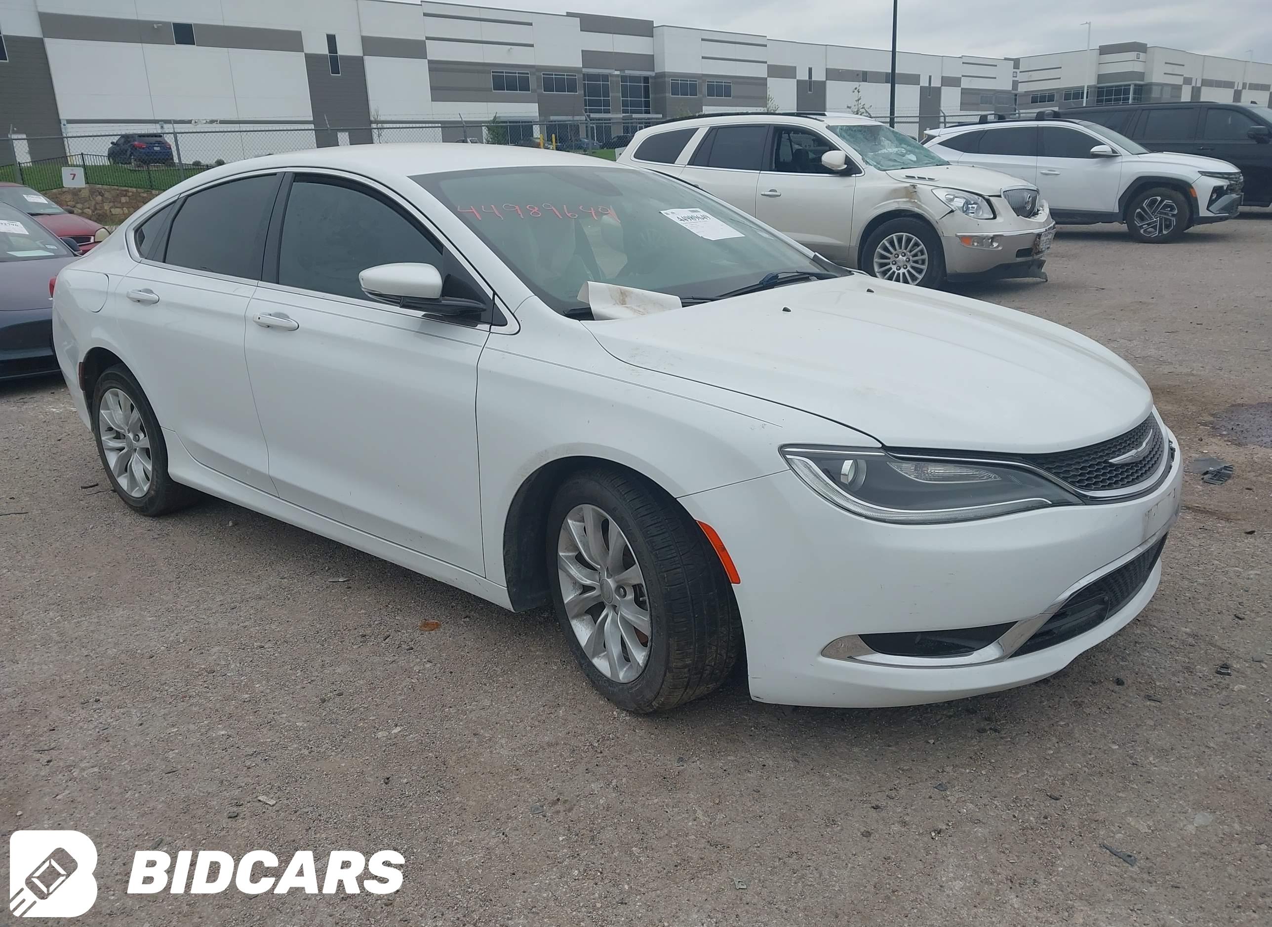 2016 Chrysler 200, C