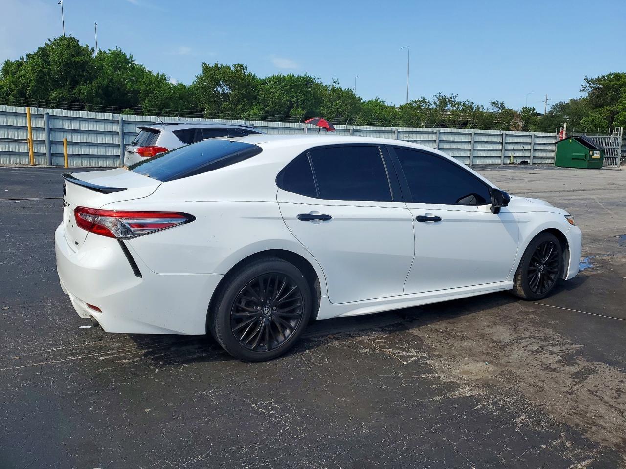 2019 Toyota Camry, SE