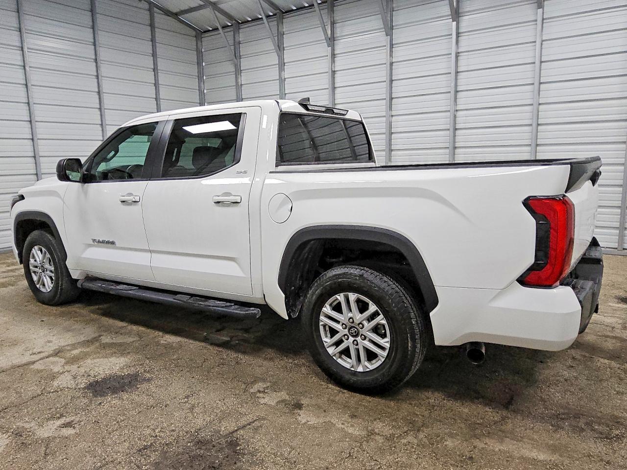 2025 Toyota Tundra, SR5