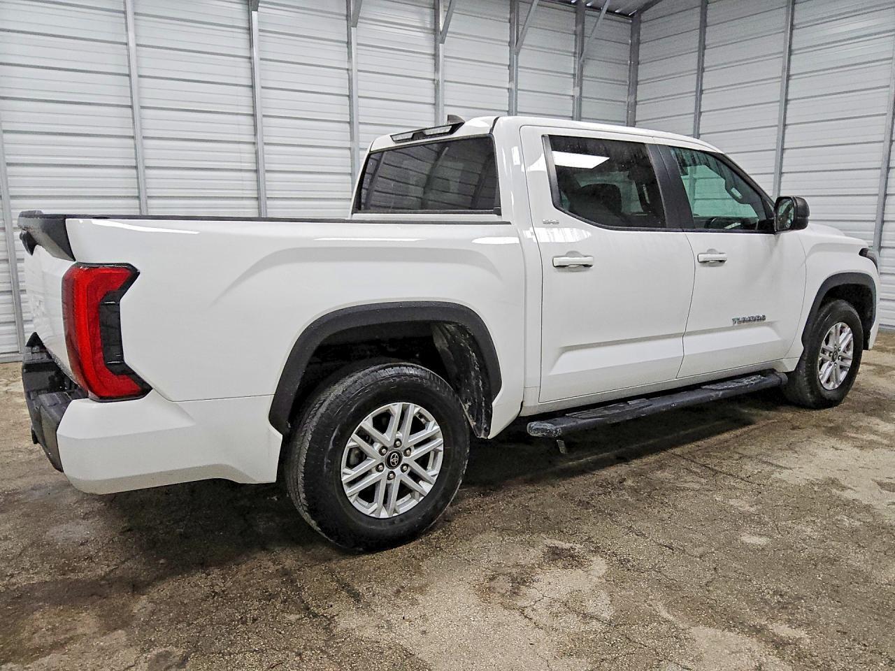 2025 Toyota Tundra, SR5