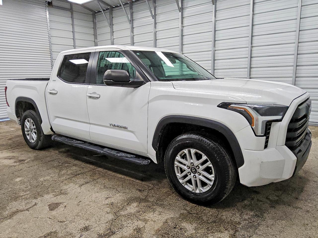 2025 Toyota Tundra, SR5