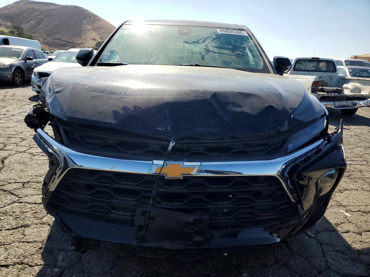2025 Chevrolet Blazer, 2LT