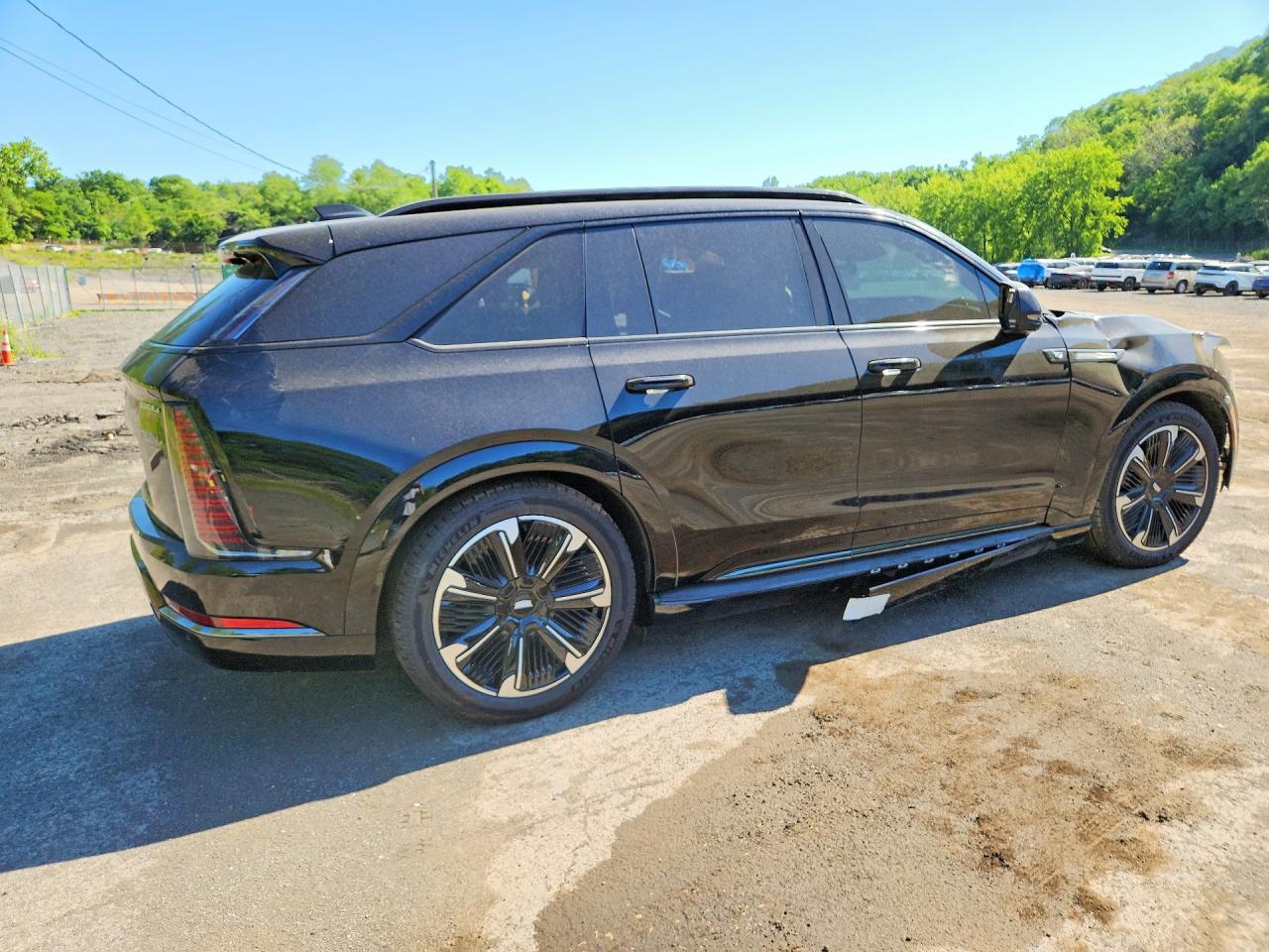 2025 Cadillac Escalade, Sport-2