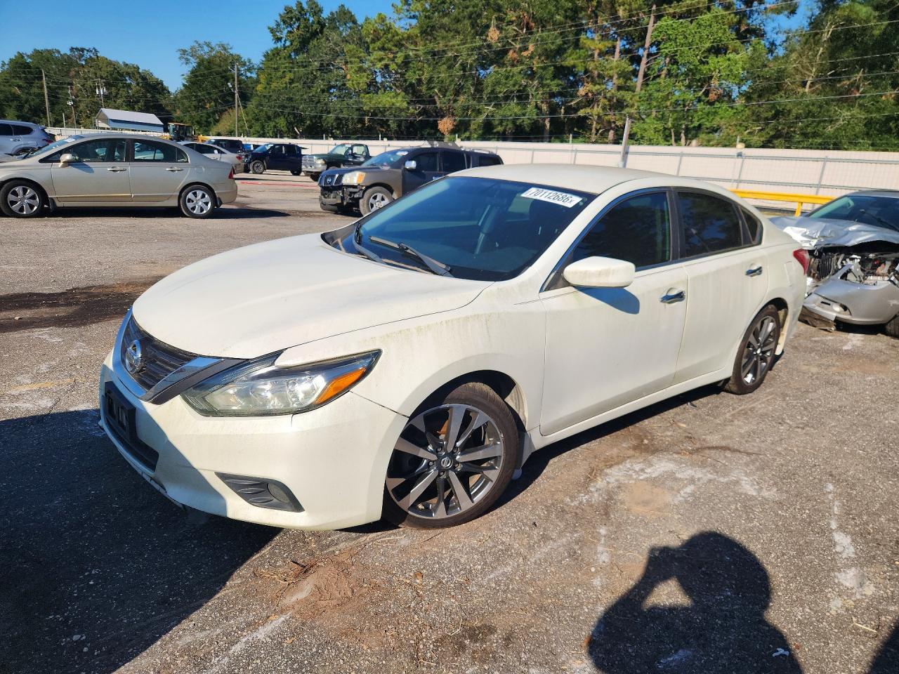 2016 Nissan Altima, 2.5 SR