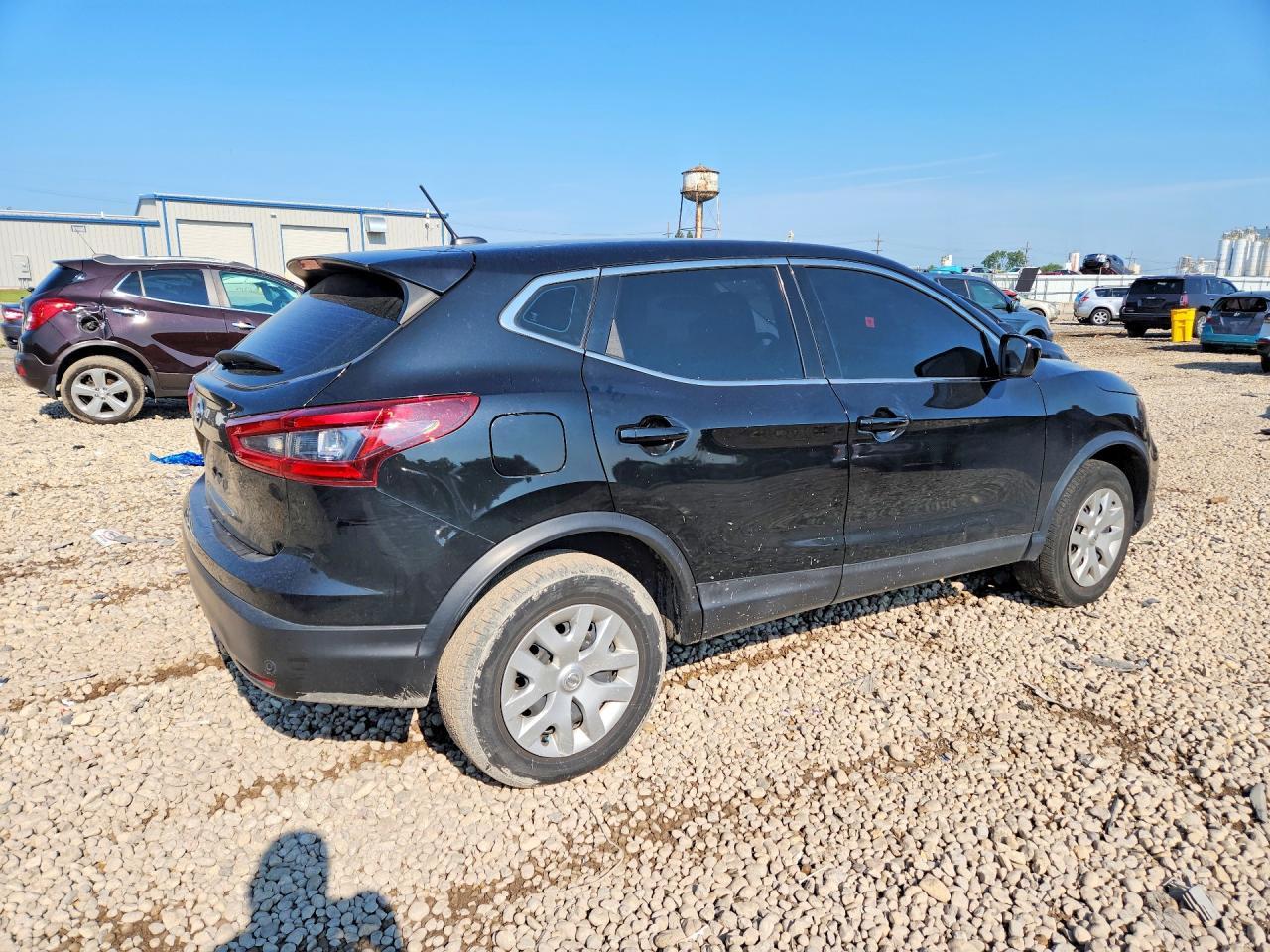 2020 Nissan Rogue, S