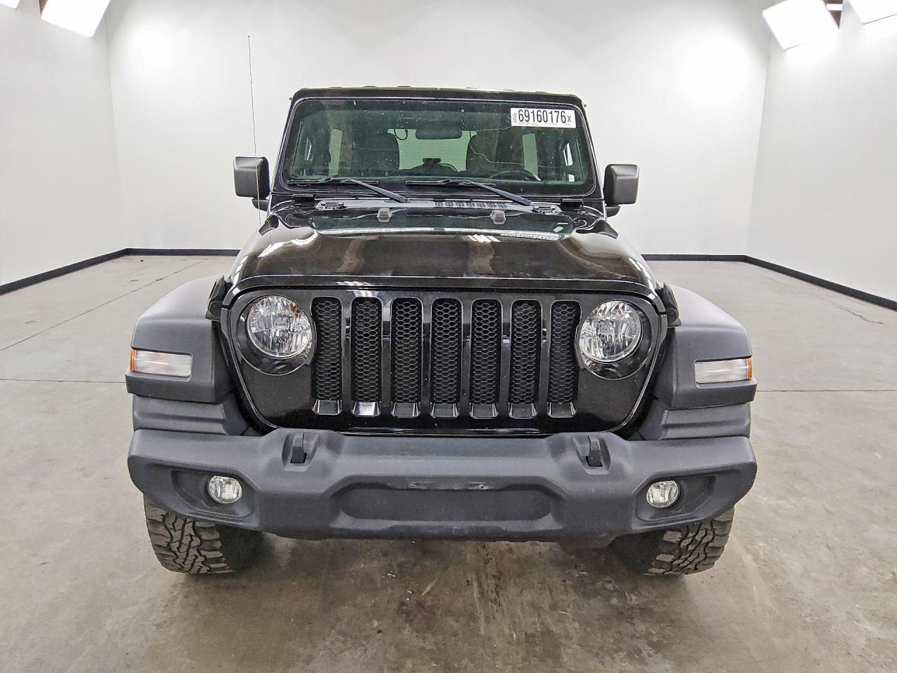 2019 Jeep Wrangler, Sport