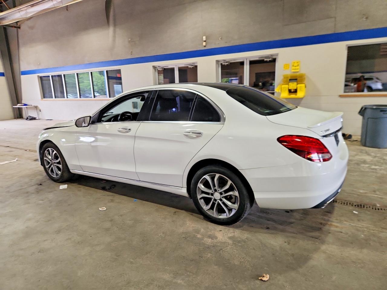 2016 Mercedes-Benz C-Class, 3...