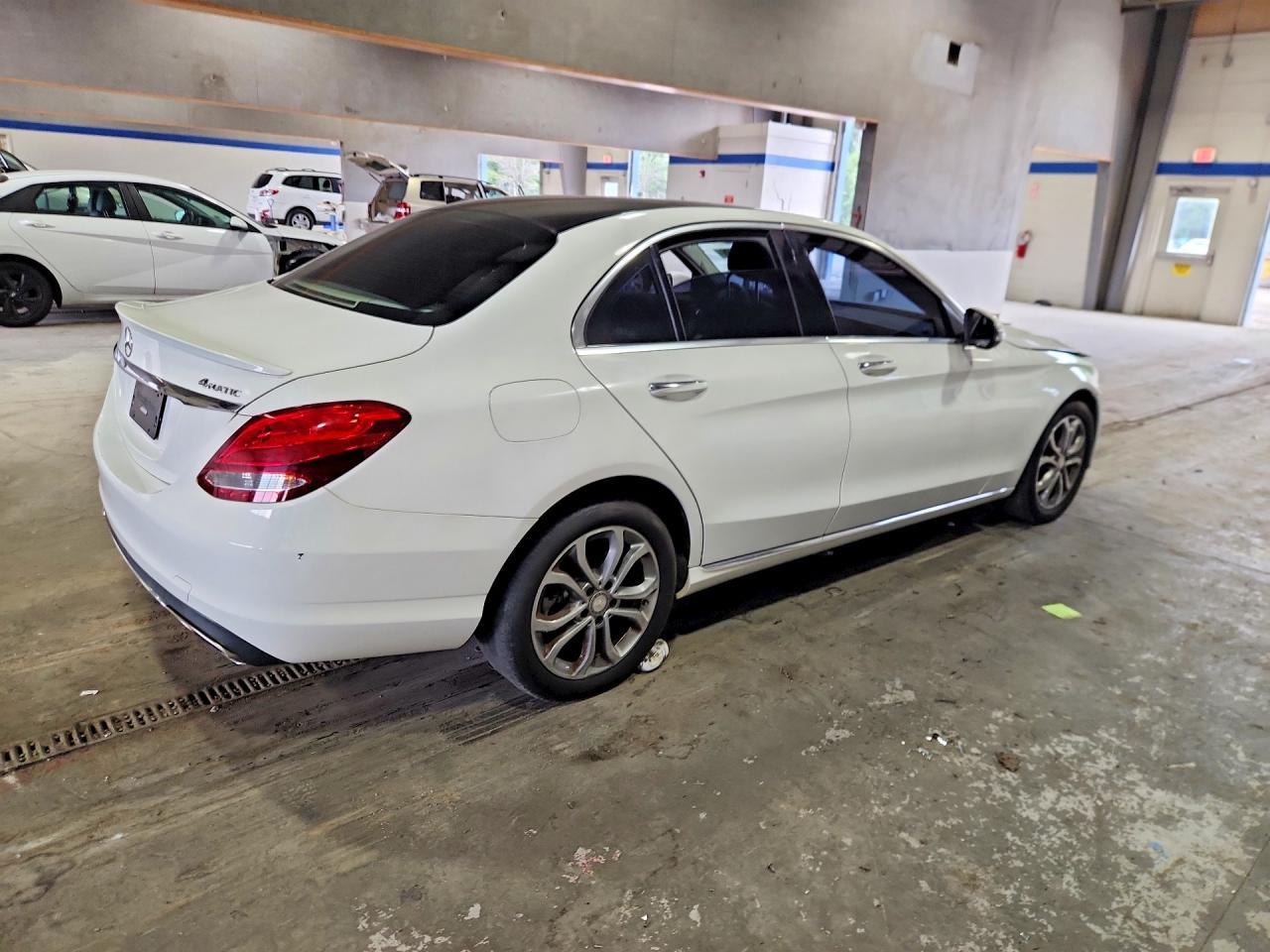 2016 Mercedes-Benz C-Class, 3...