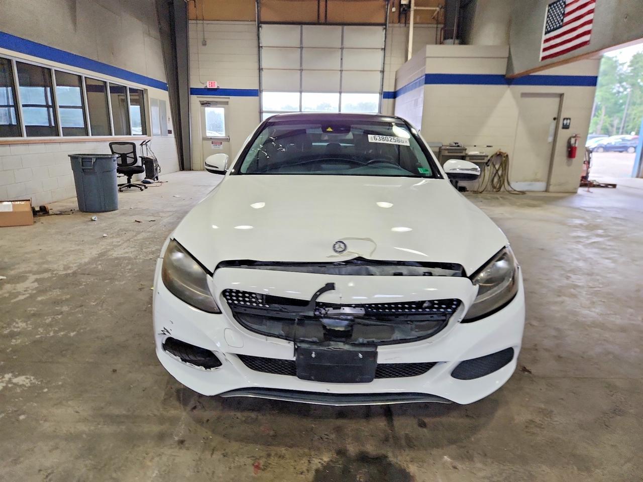 2016 Mercedes-Benz C-Class, 3...
