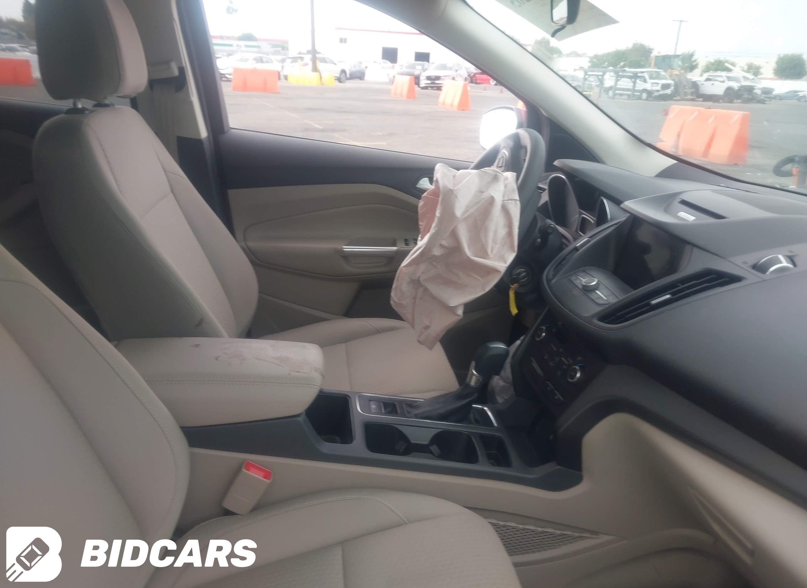 2017 Ford Escape, SE