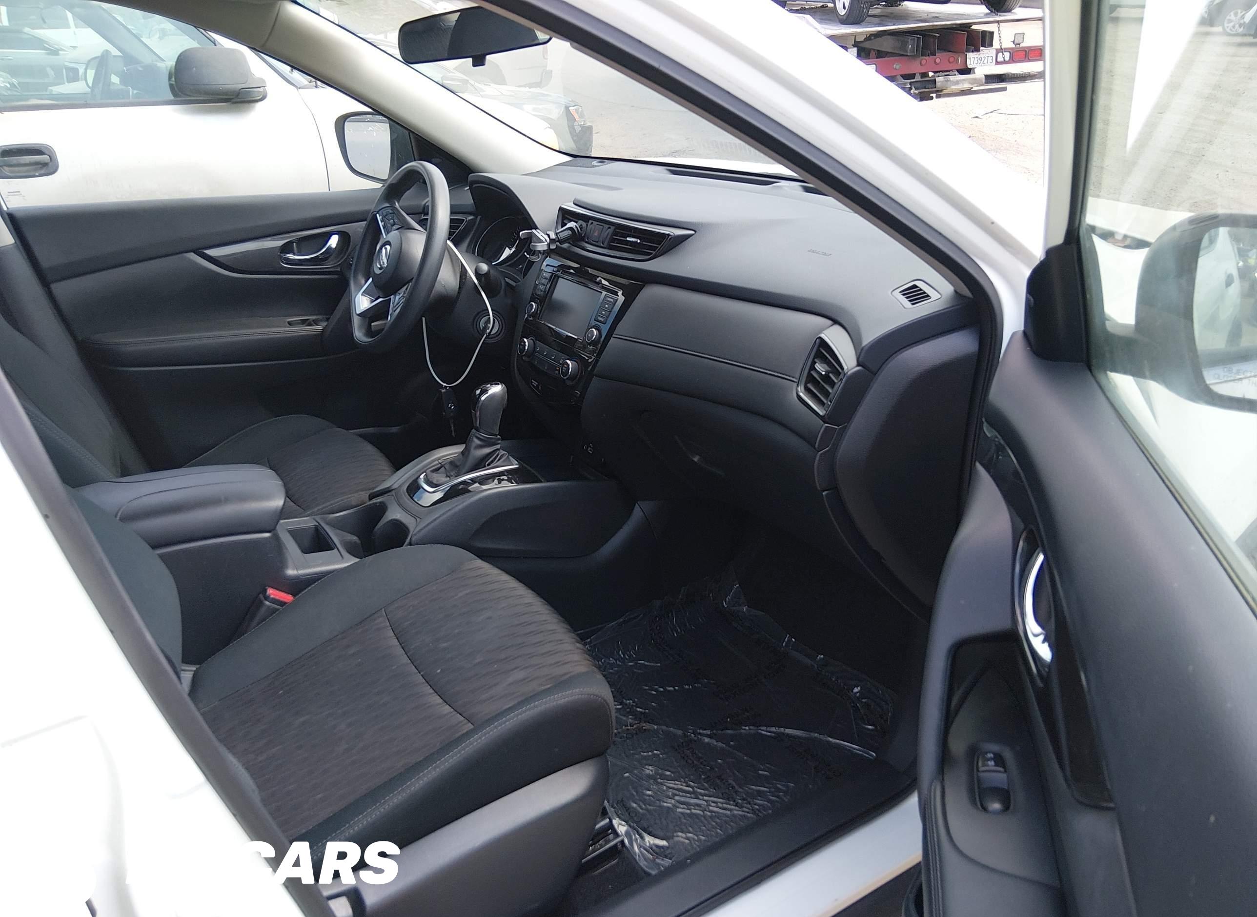 2018 Nissan Rogue, S