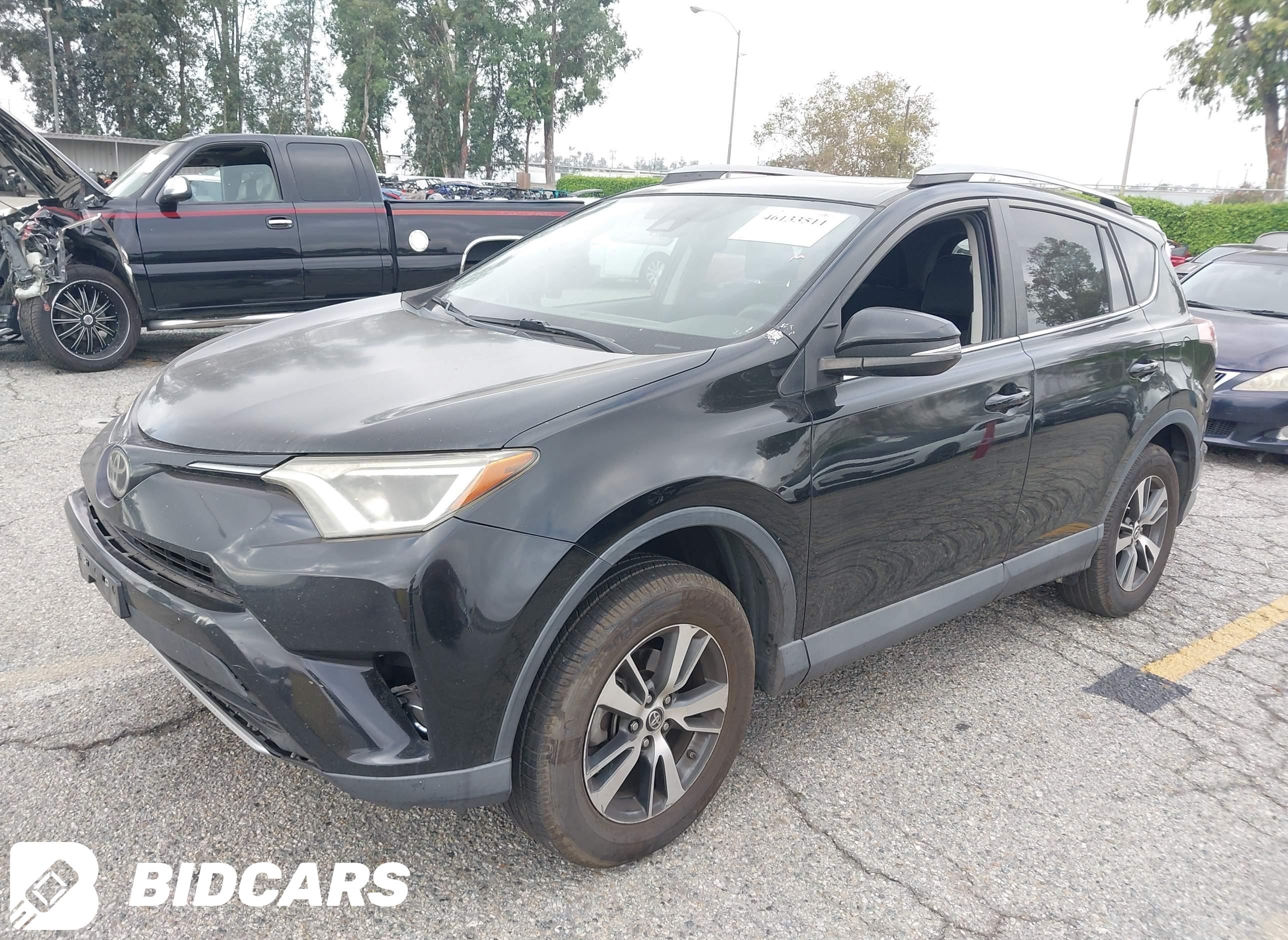 2018 Toyota RAV4, Xle