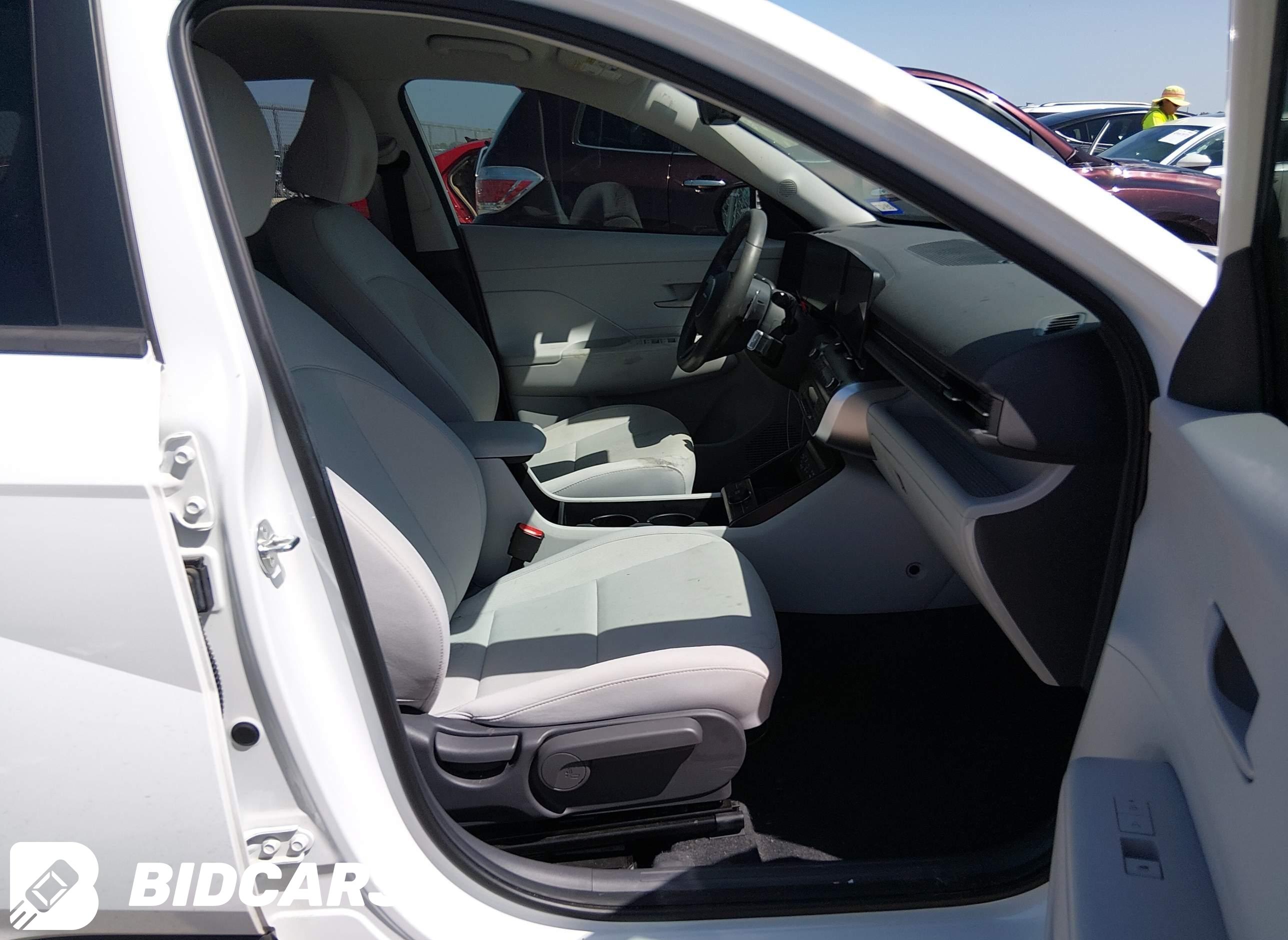 2024 Hyundai Kona, Sel