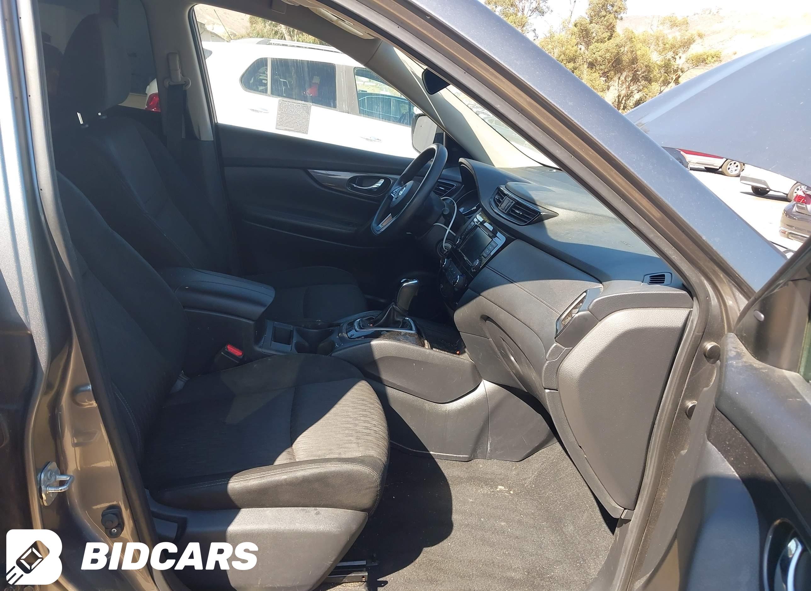 2018 Nissan Rogue, S