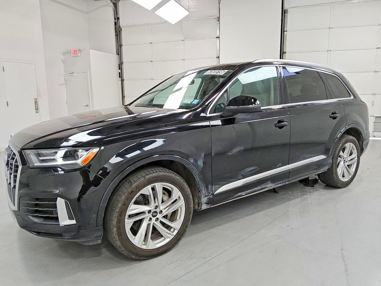 2021 Audi Q7, Premium Plus