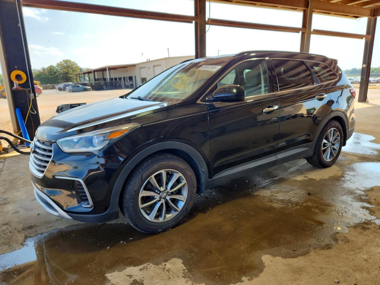 2017 Hyundai Santa Fe, SE