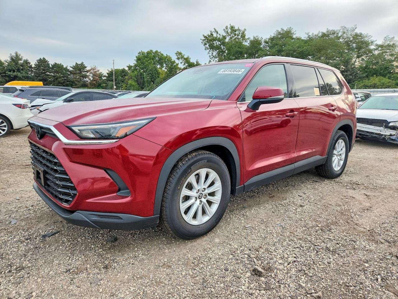 2024 Toyota Grand, Xle
