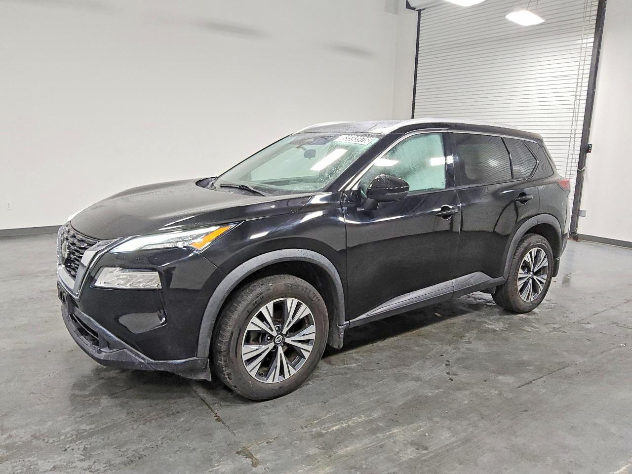 2021 Nissan Rogue, SV