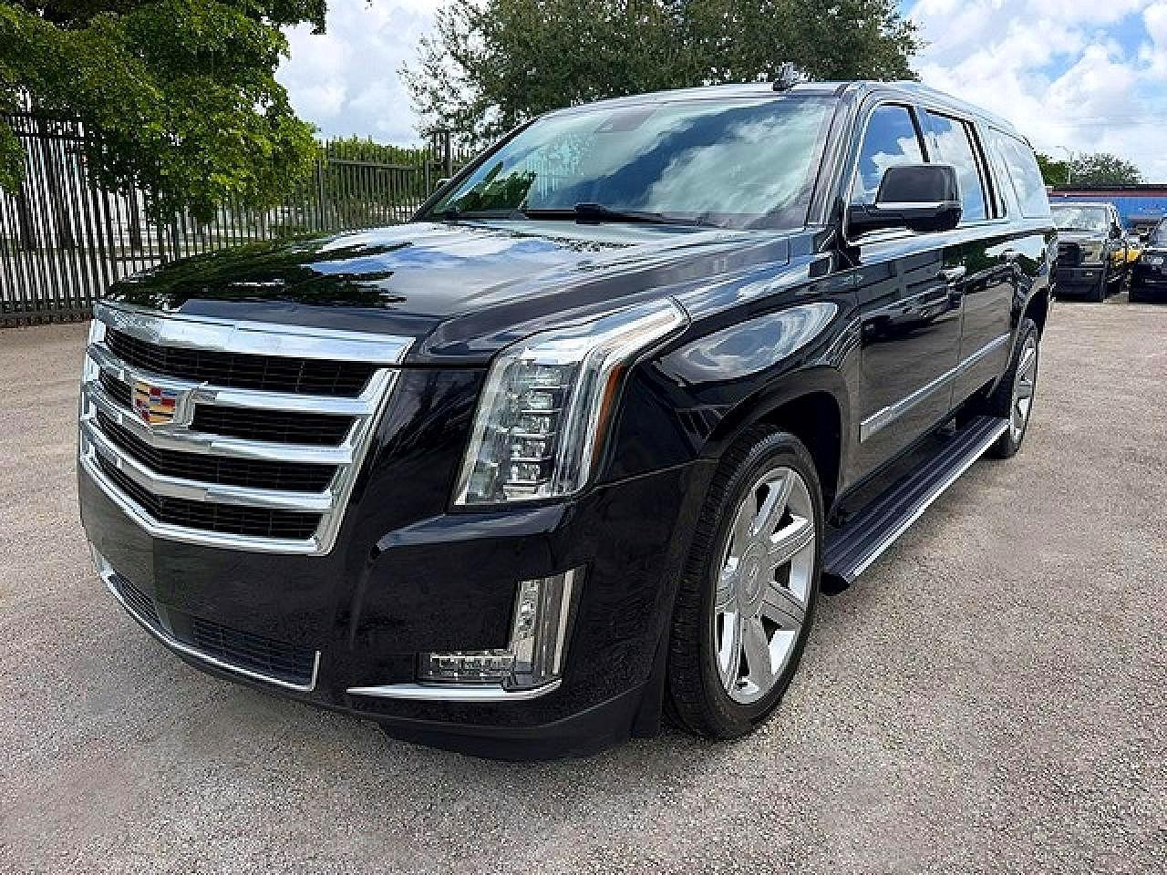 2020 Cadillac Escalade, Esv P...