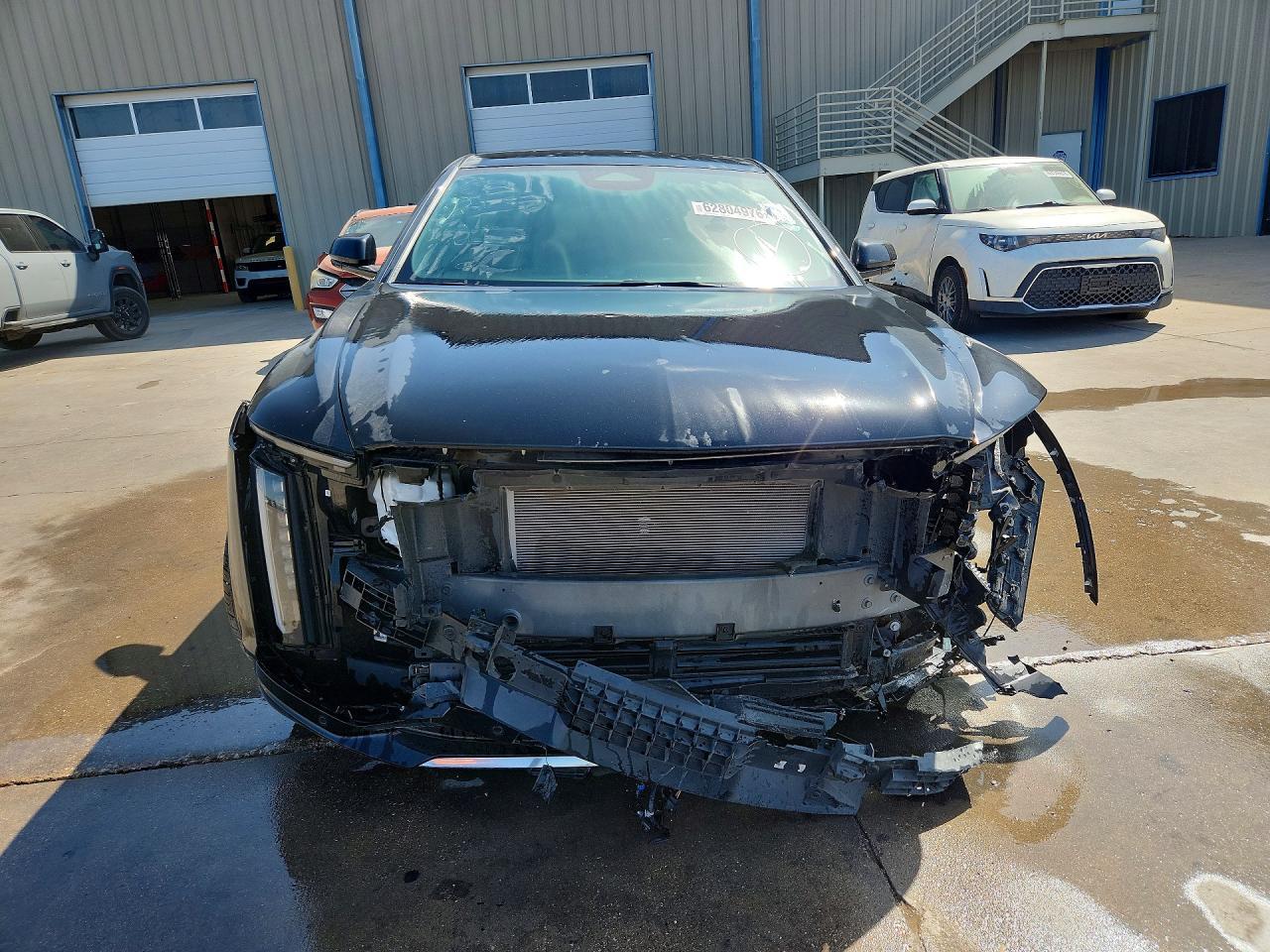 2024 Cadillac Lyriq, Tech