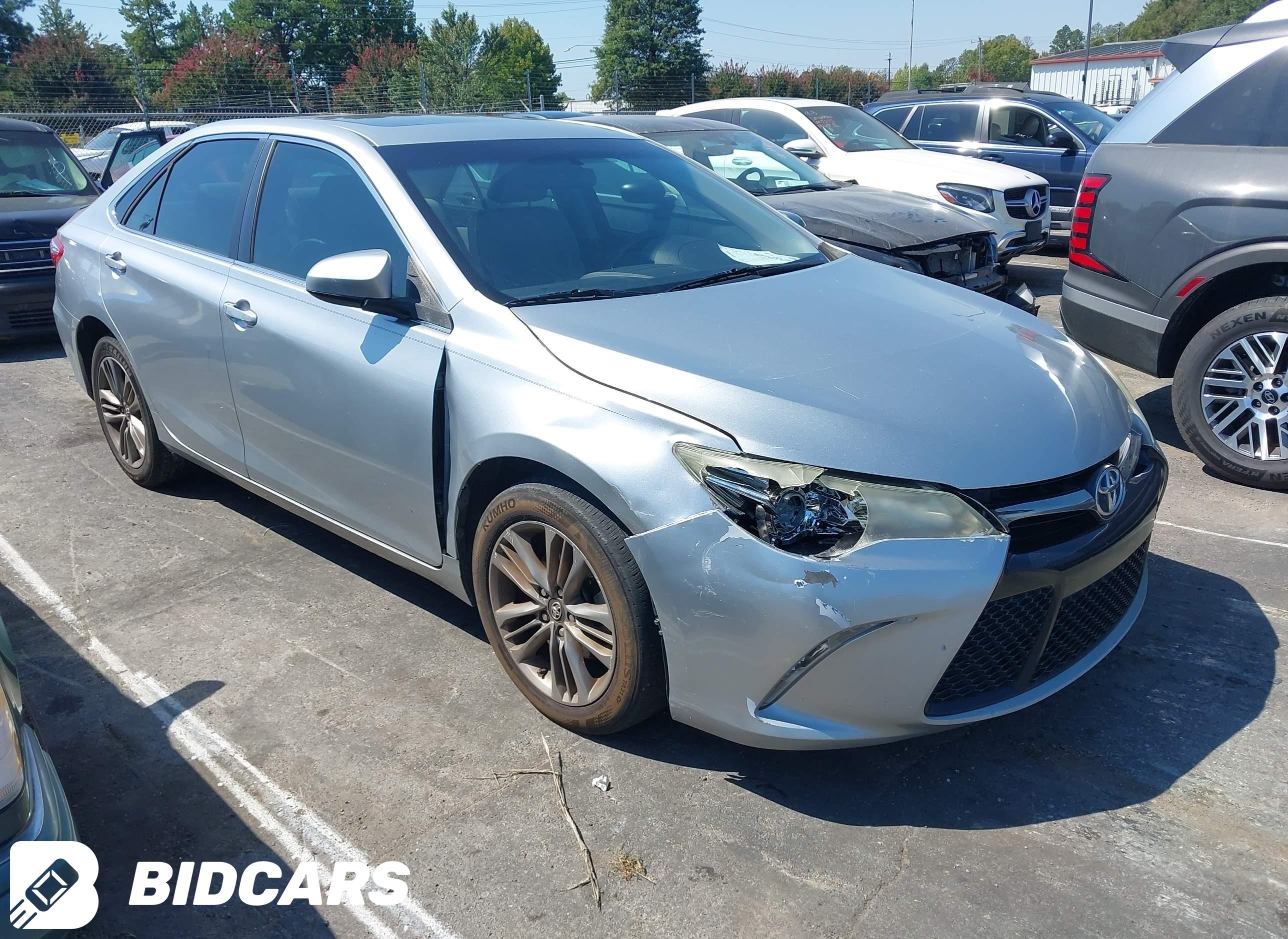 2017 Toyota Camry, SE