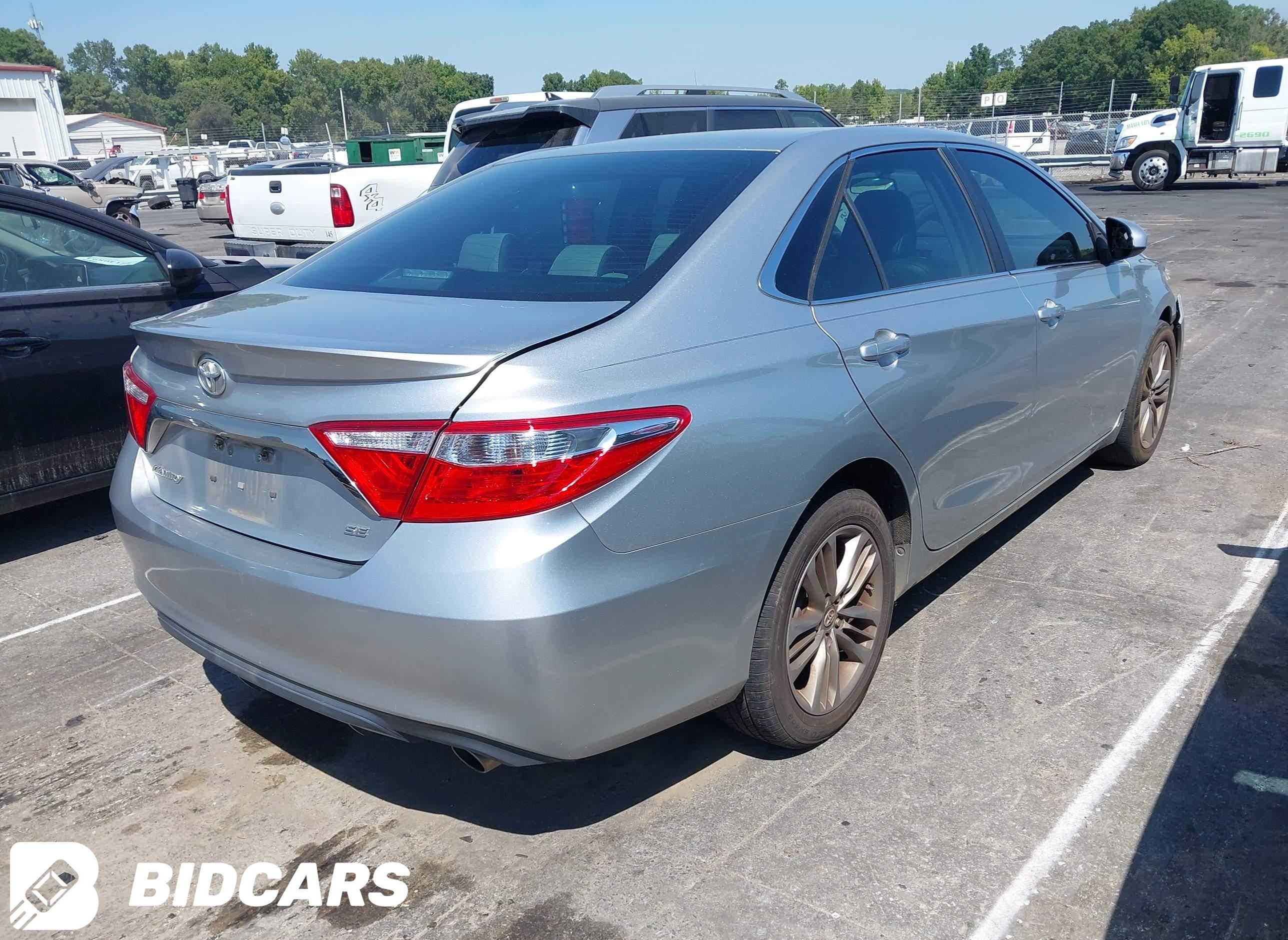 2017 Toyota Camry, SE