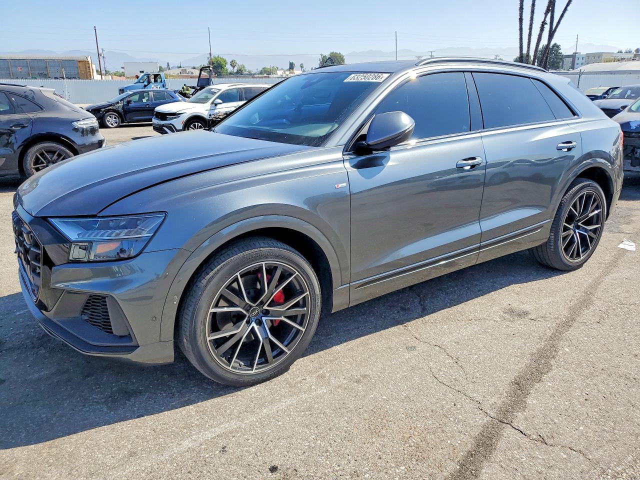 2023 Audi Q8, Premium Plus S-...