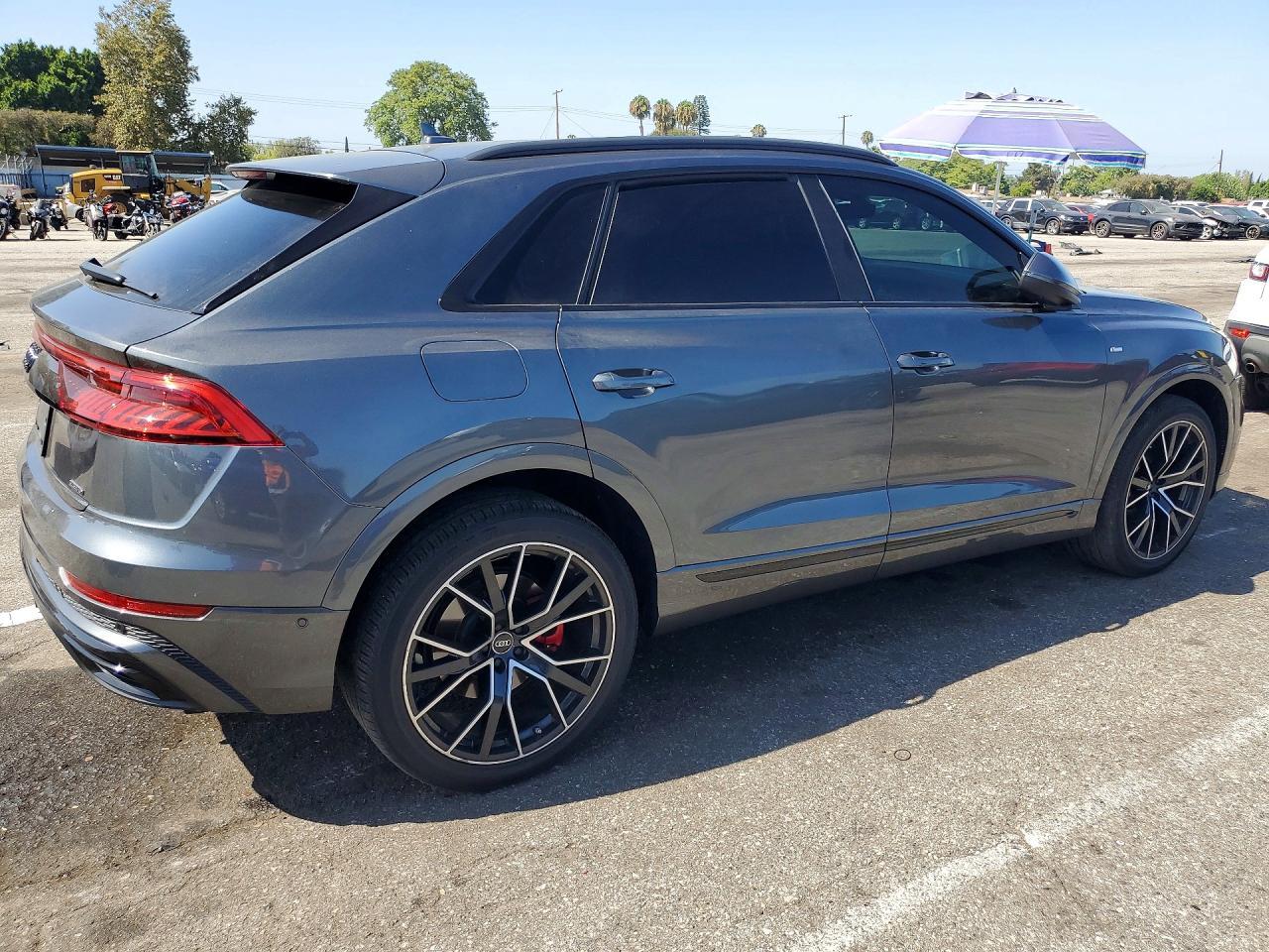 2023 Audi Q8, Premium Plus S-...