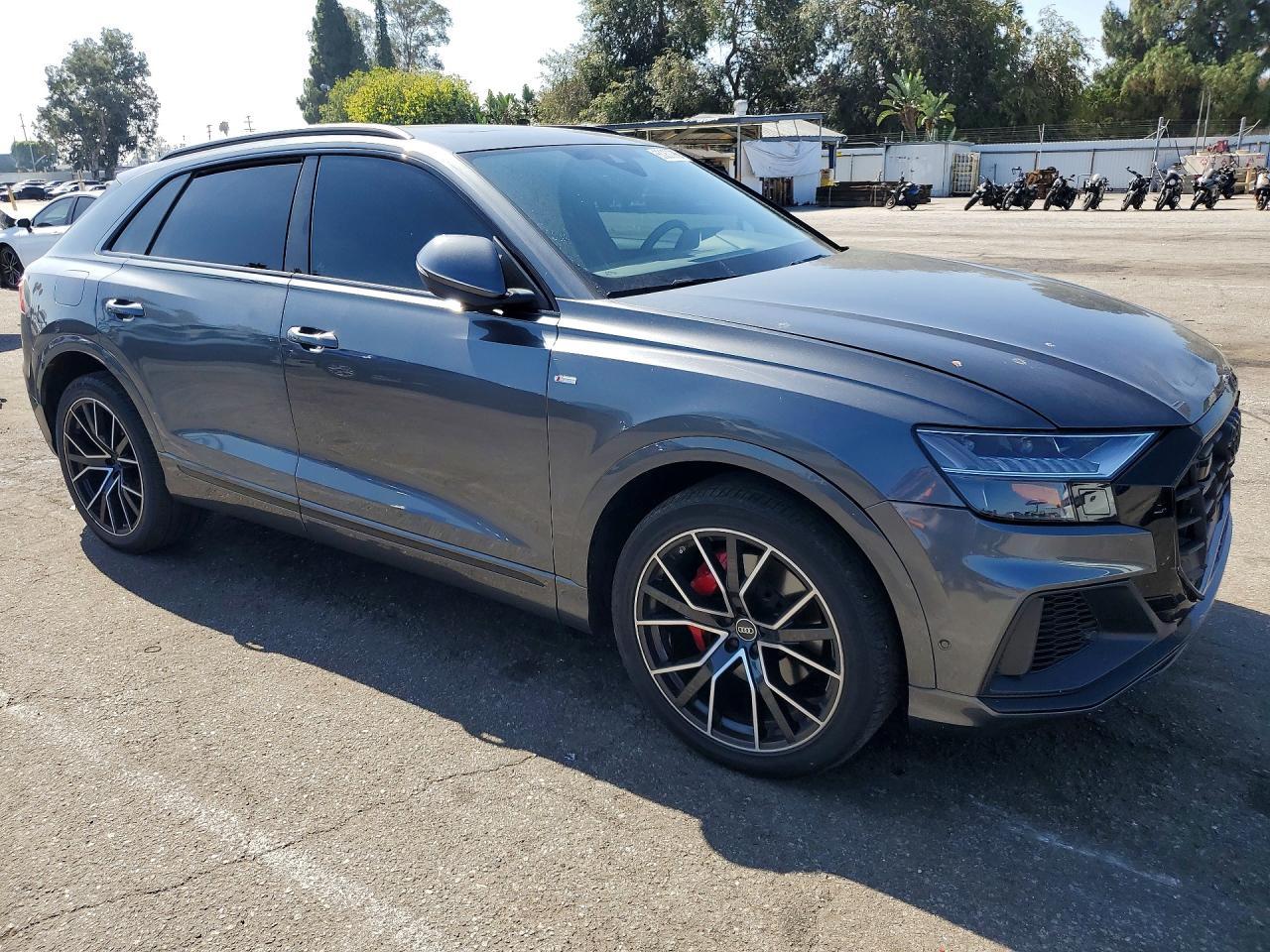 2023 Audi Q8, Premium Plus S-...