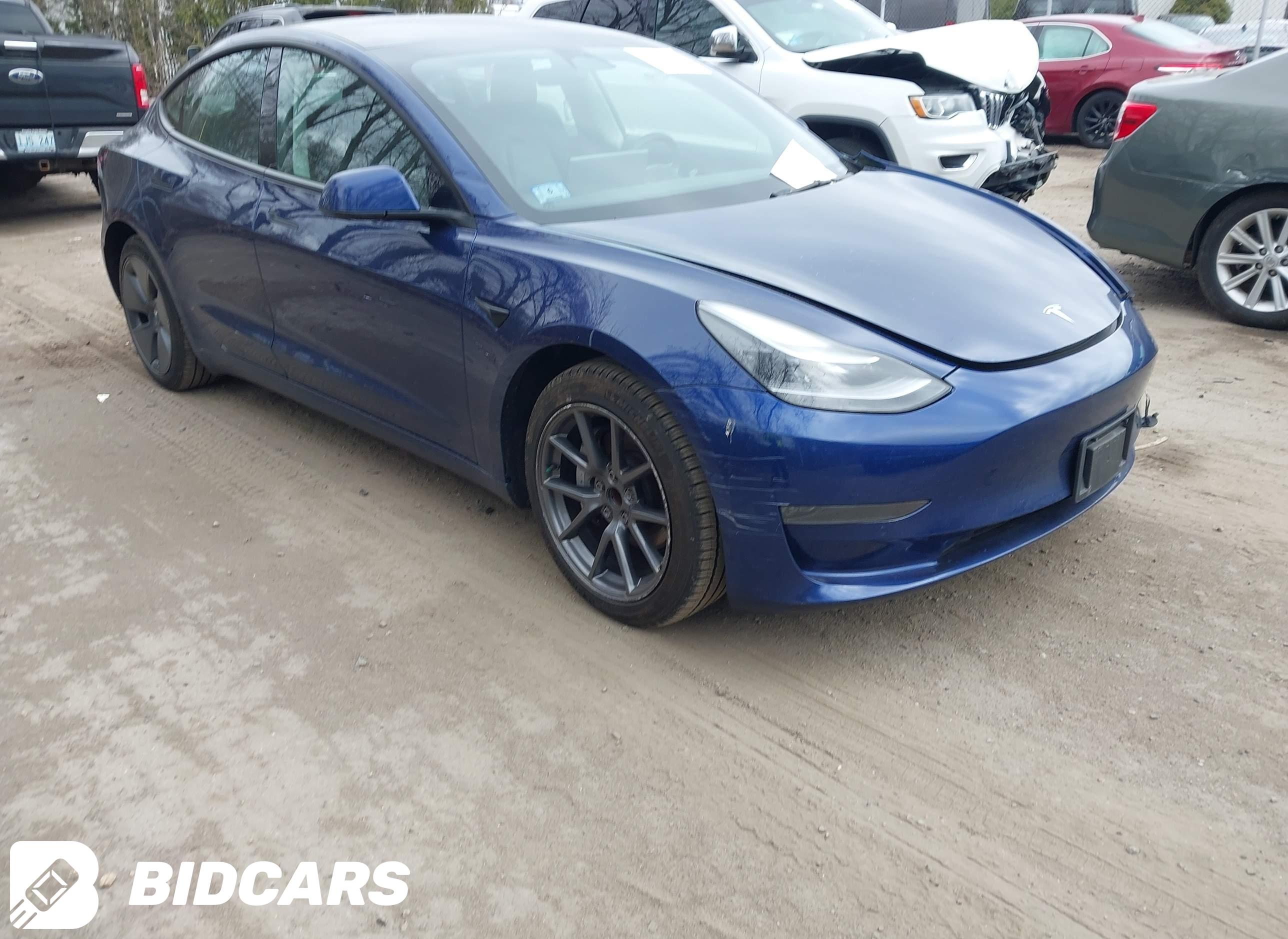 2022 Tesla Model 3, Rear-Whee...
