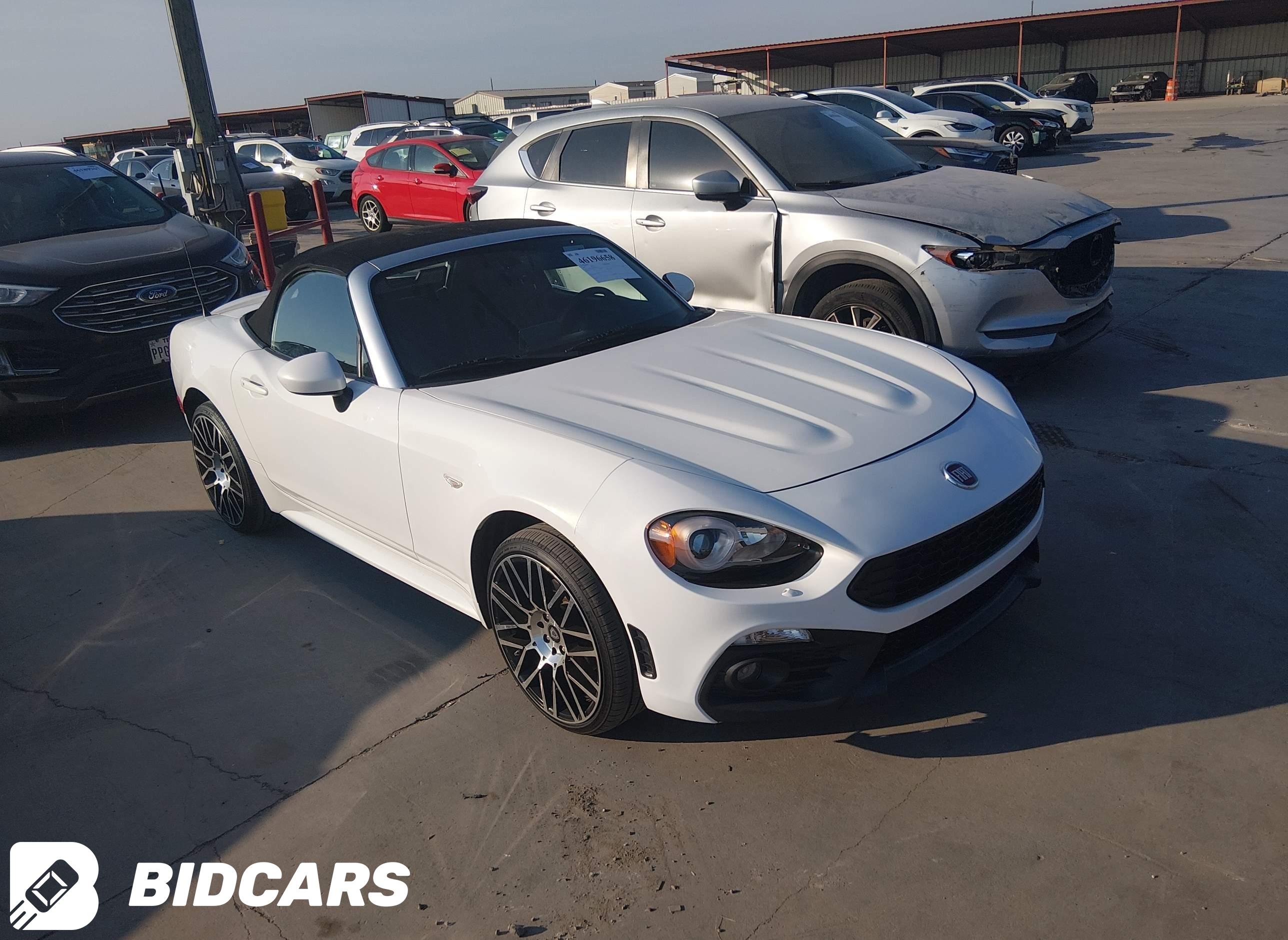2017 Fiat 124 Spider, Lusso