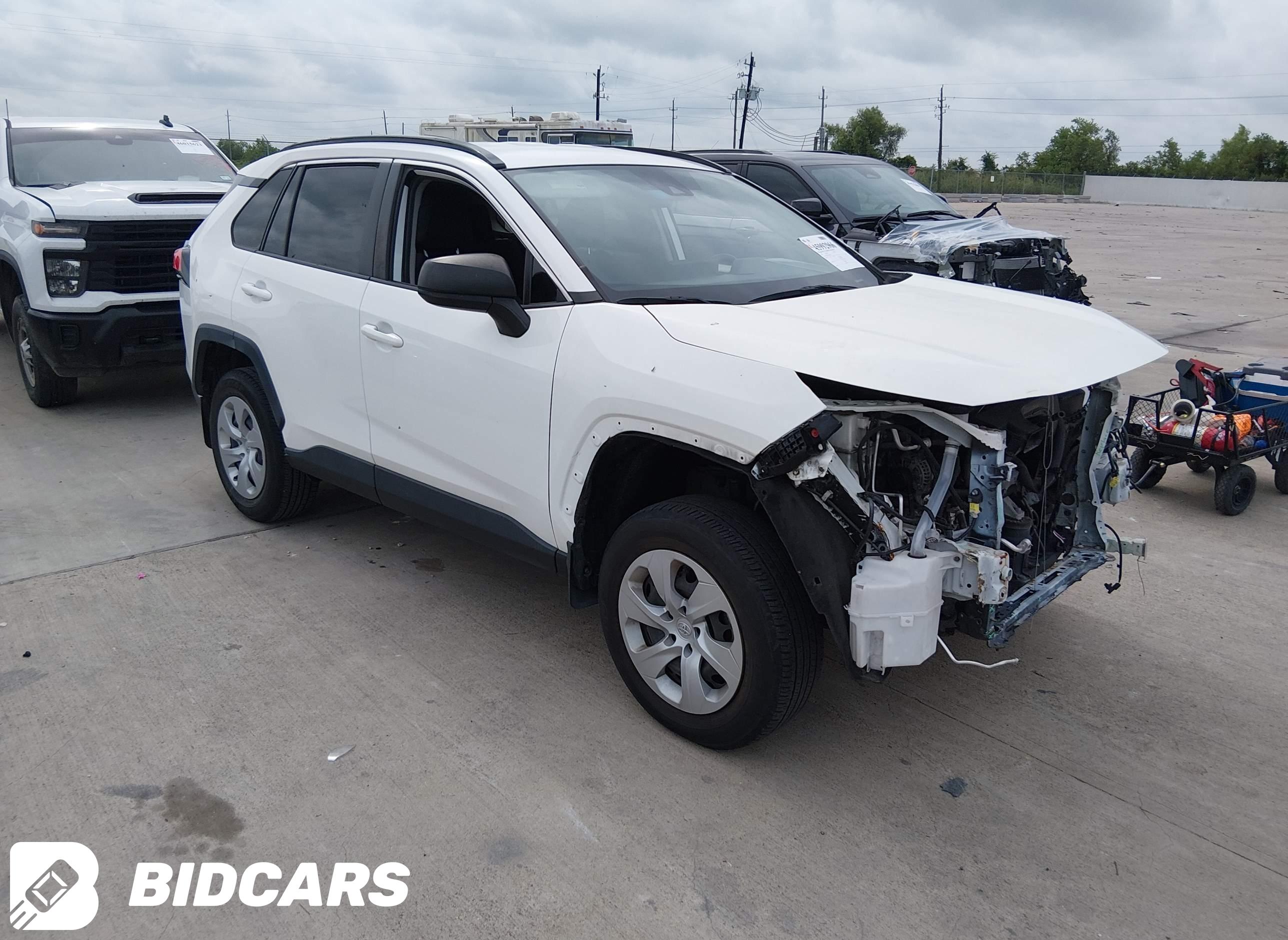 2021 Toyota RAV4, LE