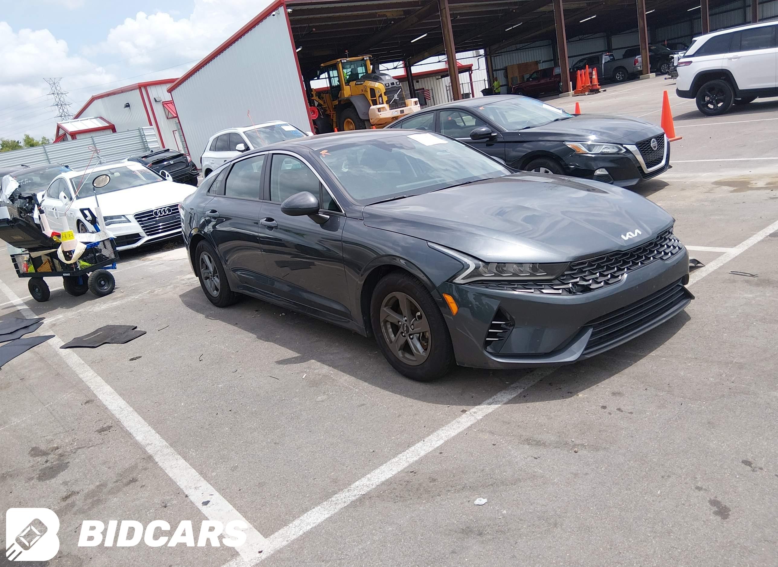 2023 KIA K5, Lxs