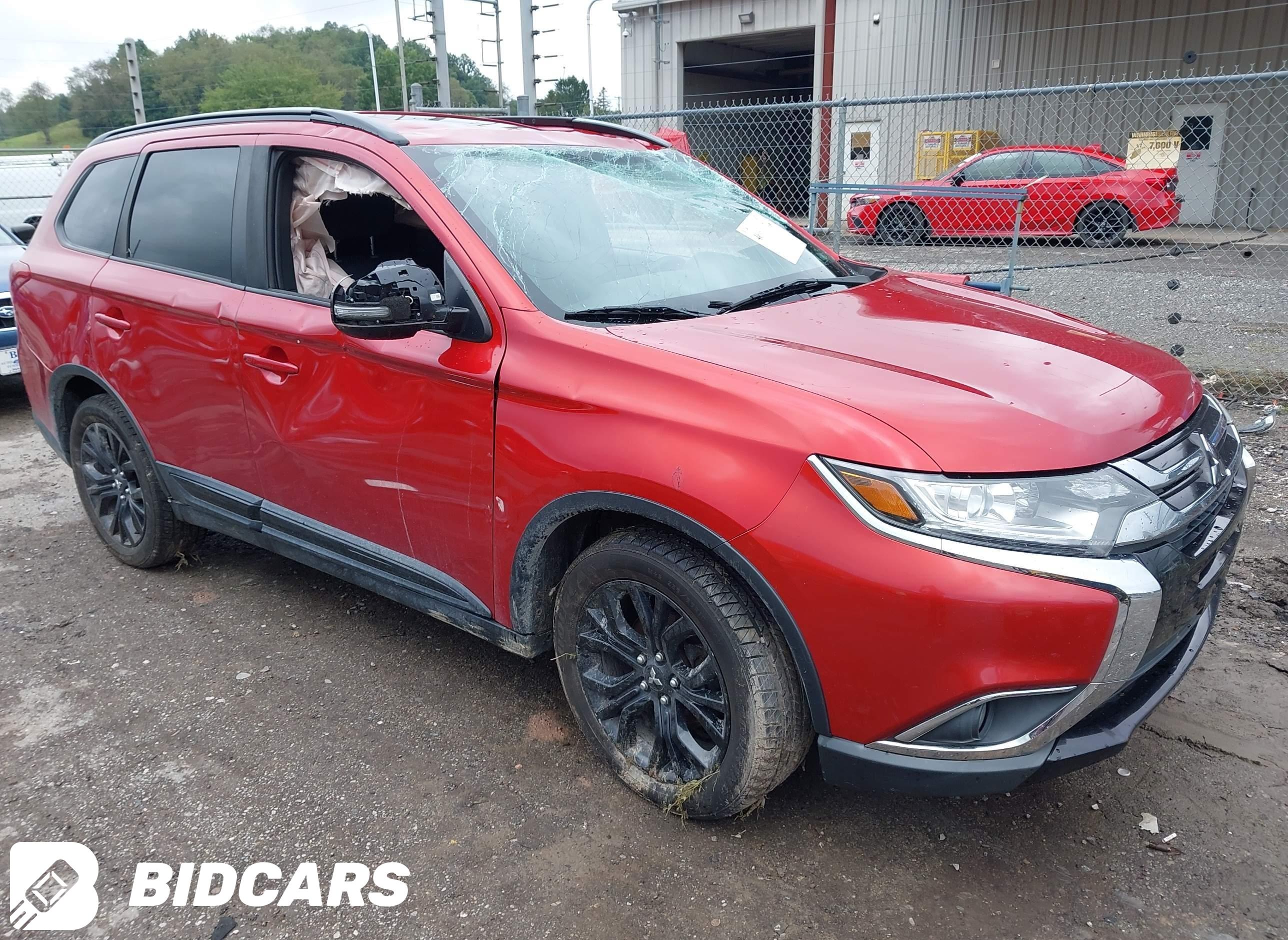 2018 Mitsubishi Outlander, LE