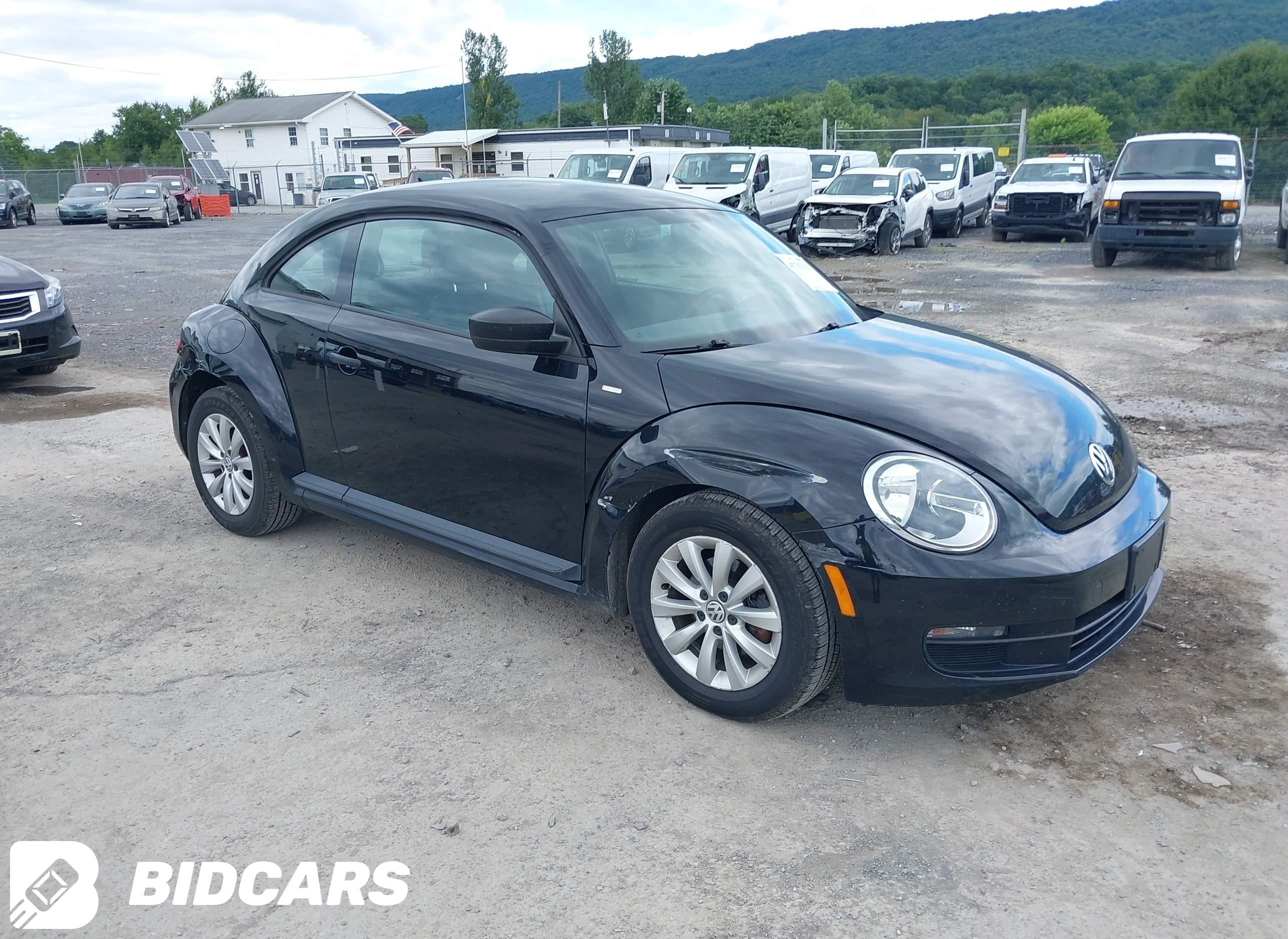 2016 Volkswagen Beetle, 1.8T...